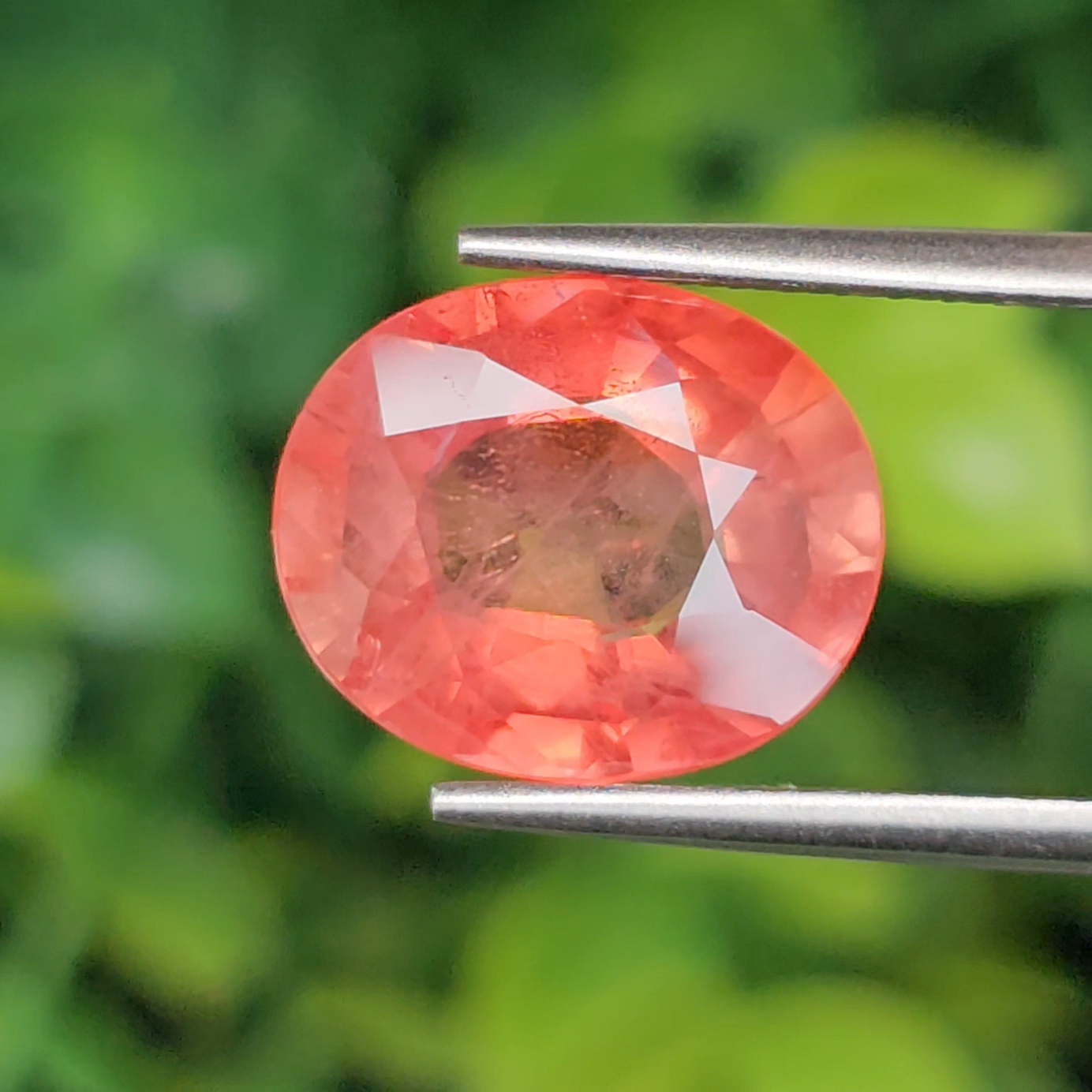 พลอย ออเรนจ์ แซฟไฟร์ Orange Sapphire 6.29 กะรัต (Cts.) พลอยแท้ อัญมณีมงคลประจําวันเกิด เครื่องประดับพลอย