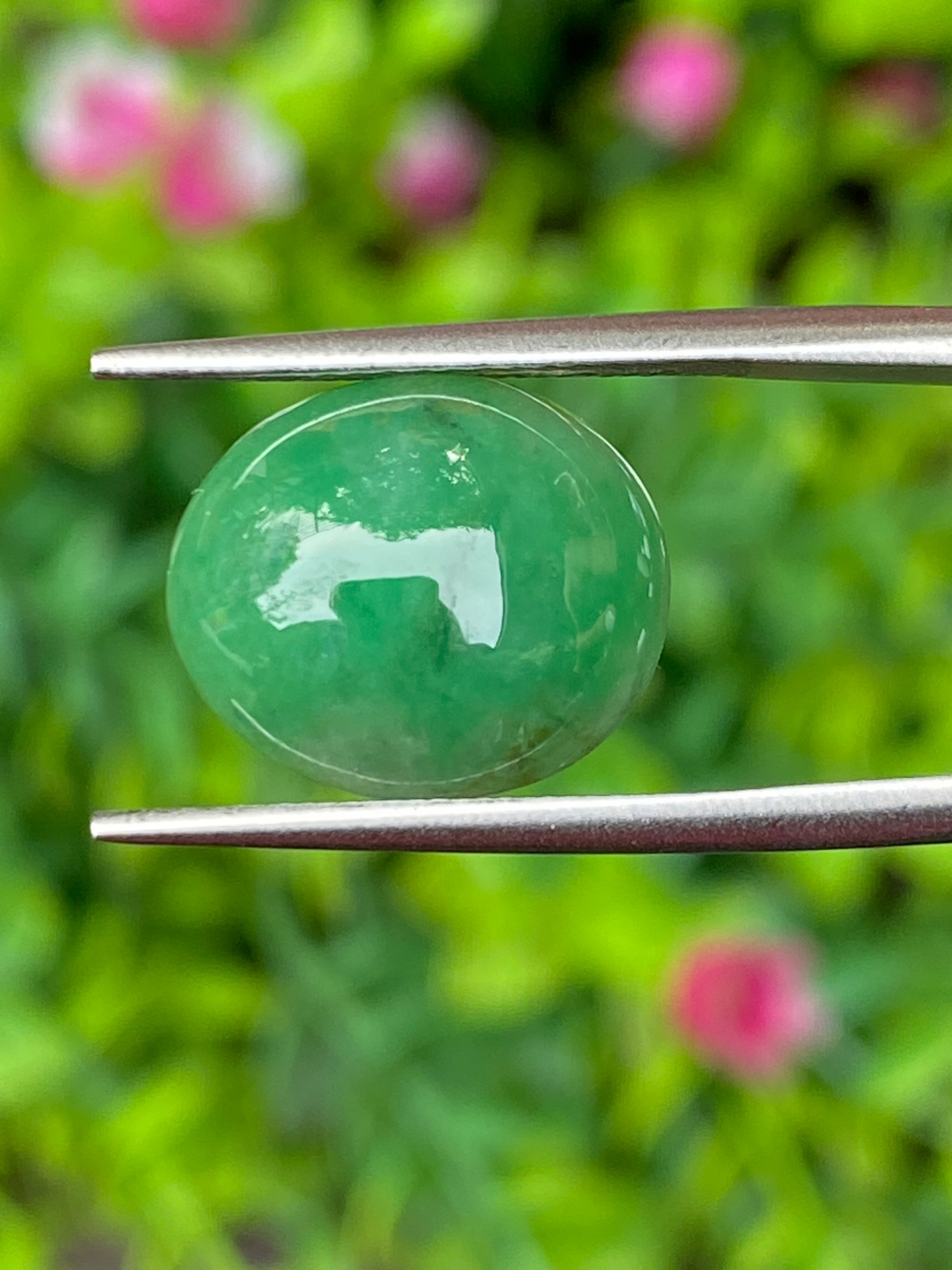 หยกพม่าเจียรนัย (Burmese jade ) 6.31 กะรัต หยกแท้ อัญมณีมงคลประจําวันเกิด เครื่องประดับหยก