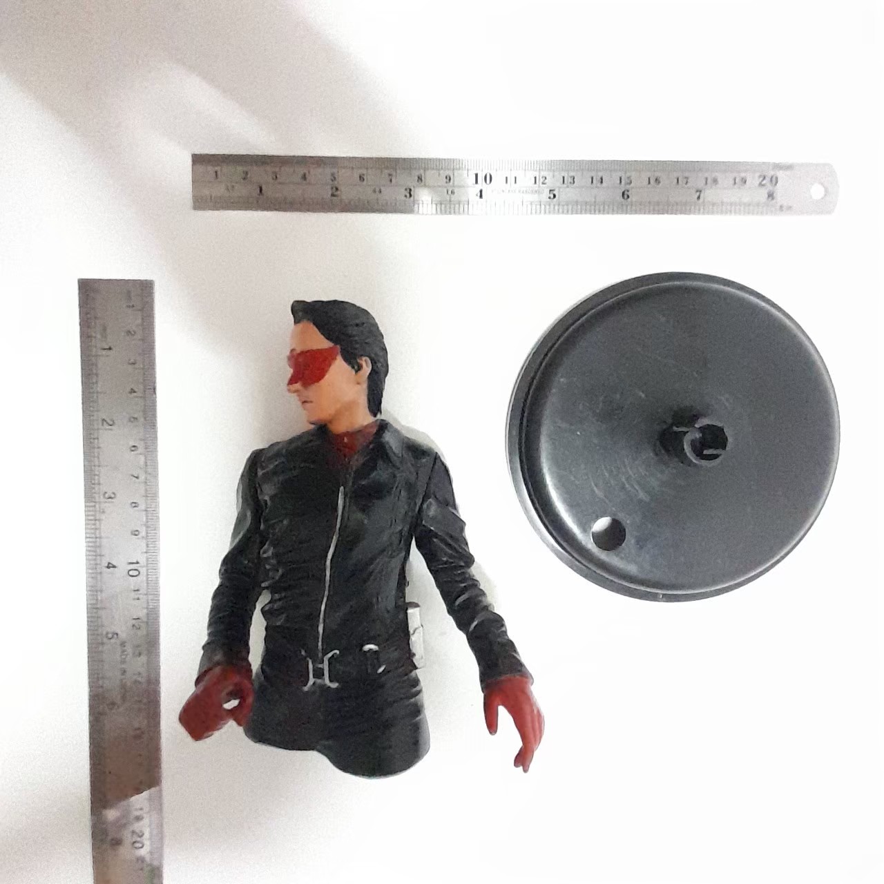 ของสะสม ท๊อปเปอร์อินทรีแดง รุ่นอนันดา ท๊อปเปอร์ฝาแก้วน้ำอินทรีแดง รุ่นอนันดา เอเวอริ่งแฮมของเมเจอร์ ปี2010 สูง 16 ซม. ทำสีสำเร็จ มีฐานฝา *** ไม่มีดาบ งานเก่าหายากและสภาพสะสมเก่าเก็บ