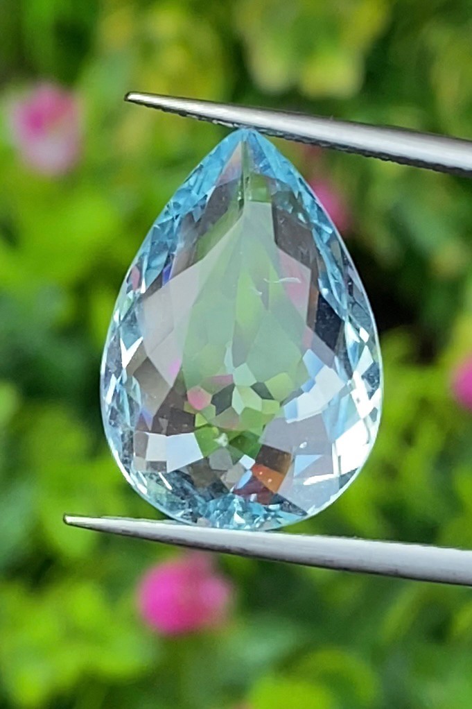 พลอย อความารีน Aquamarine 7.17 กะรัต (Cts.) พลอยแท้ อัญมณีมงคลประจําวันเกิด เครื่องประดับพลอย