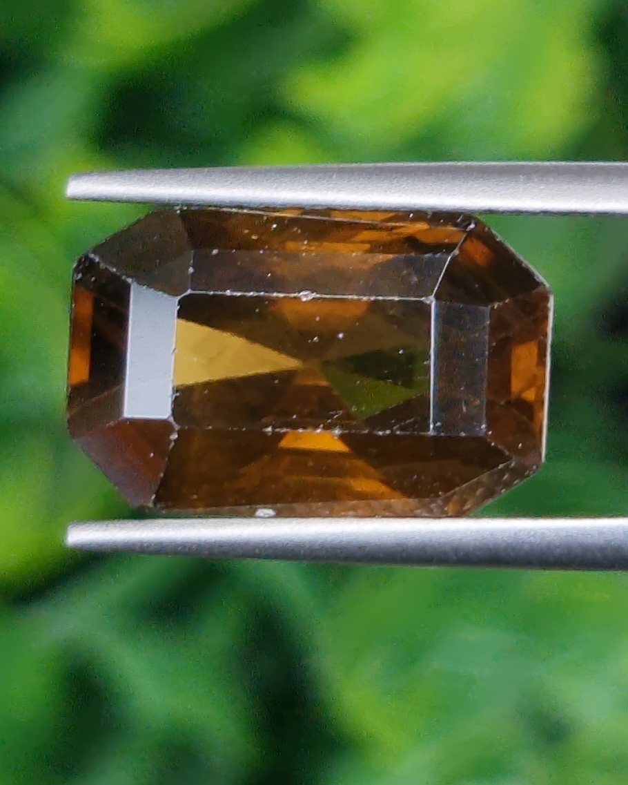พลอย สโมกกี้ ควอตซ์ Smoky Quartz 9.39 กะรัต(Cts.) พลอยแท้อัญมณีมงคล ประจําวันเกิด เครื่องประดับพลอย