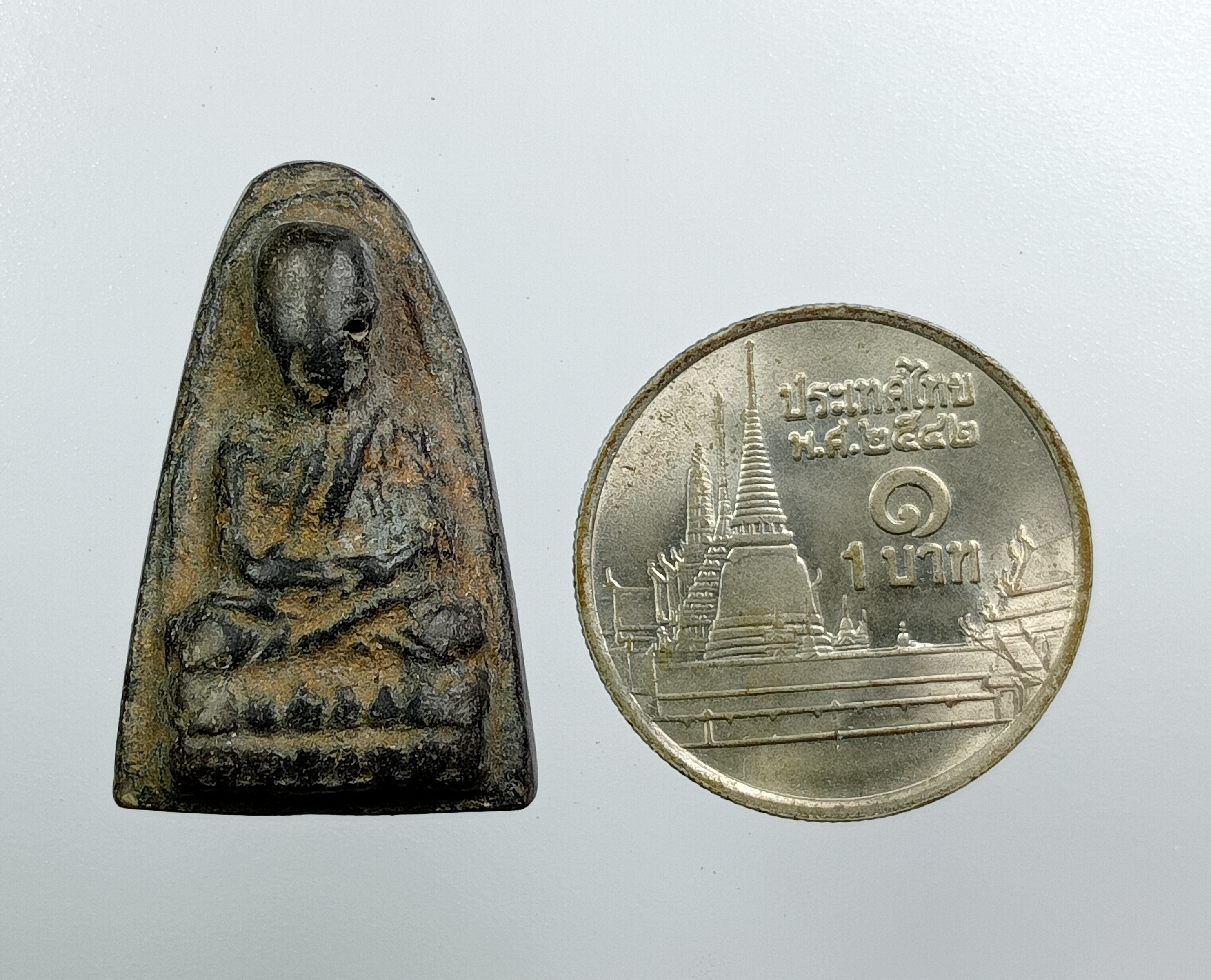 ผ3549 หลวงปู่ทวด วัดช้างให้ หลังยันต์อุ