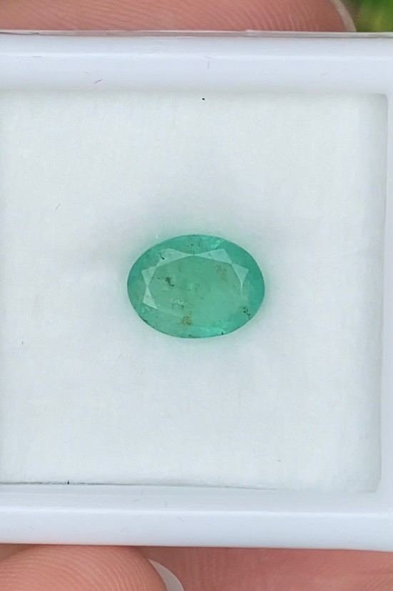 พลอย มรกต Natural Emerald แซมเบีย 1.02 กะรัต (Cts.) พลอยแท้ อัญมณีมงคลประจําวันเกิด เครื่องประดับพลอย