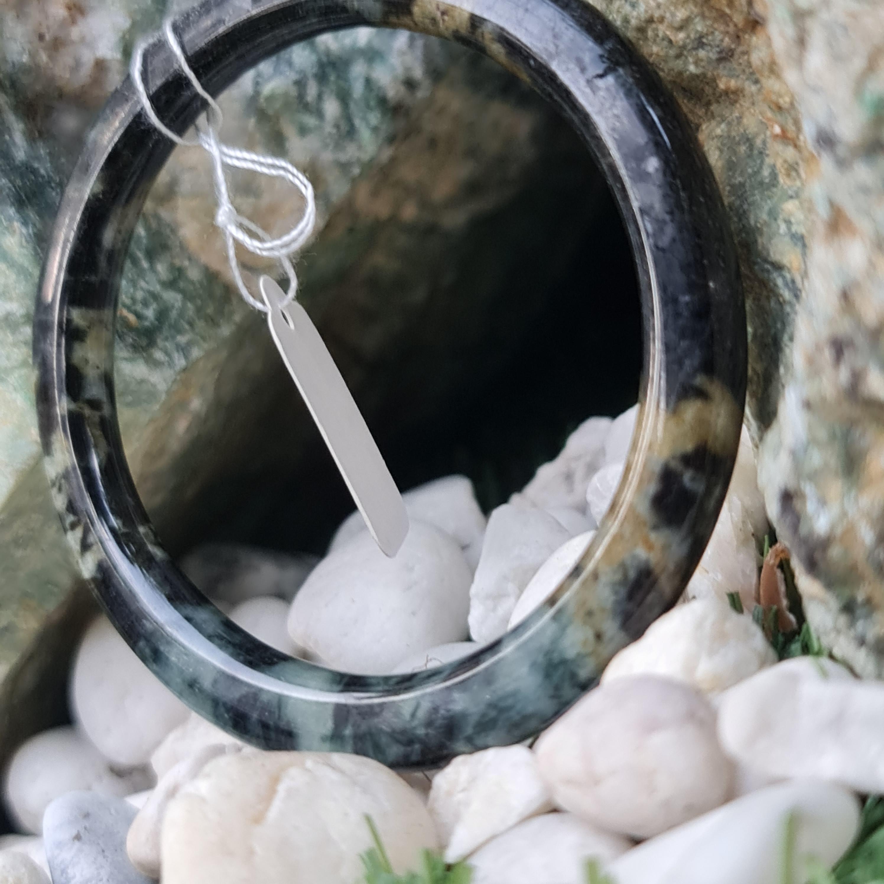 JB6711154 หยก พม่า แท้ Jade กำไลหยก 51.2 มม. (Jadeite bracelet) พม่า (Myanmar)