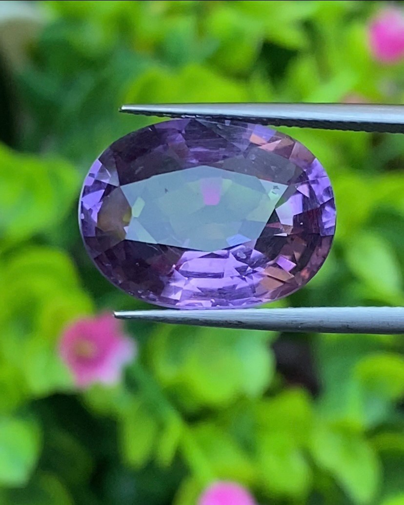 พลอย อเมทิส Amethyst 11.43 กะรัต (Cts.) พลอยแท้ อัญมณีมงคลประจําวันเกิด เครื่องประดับพลอย