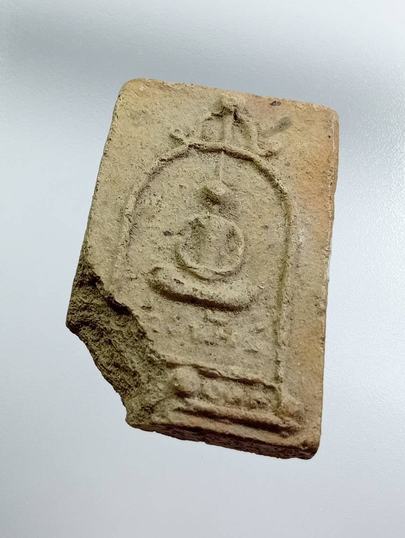 ผ3144 พระสมเด็จ พิมพ์ซุ้มระฆัง