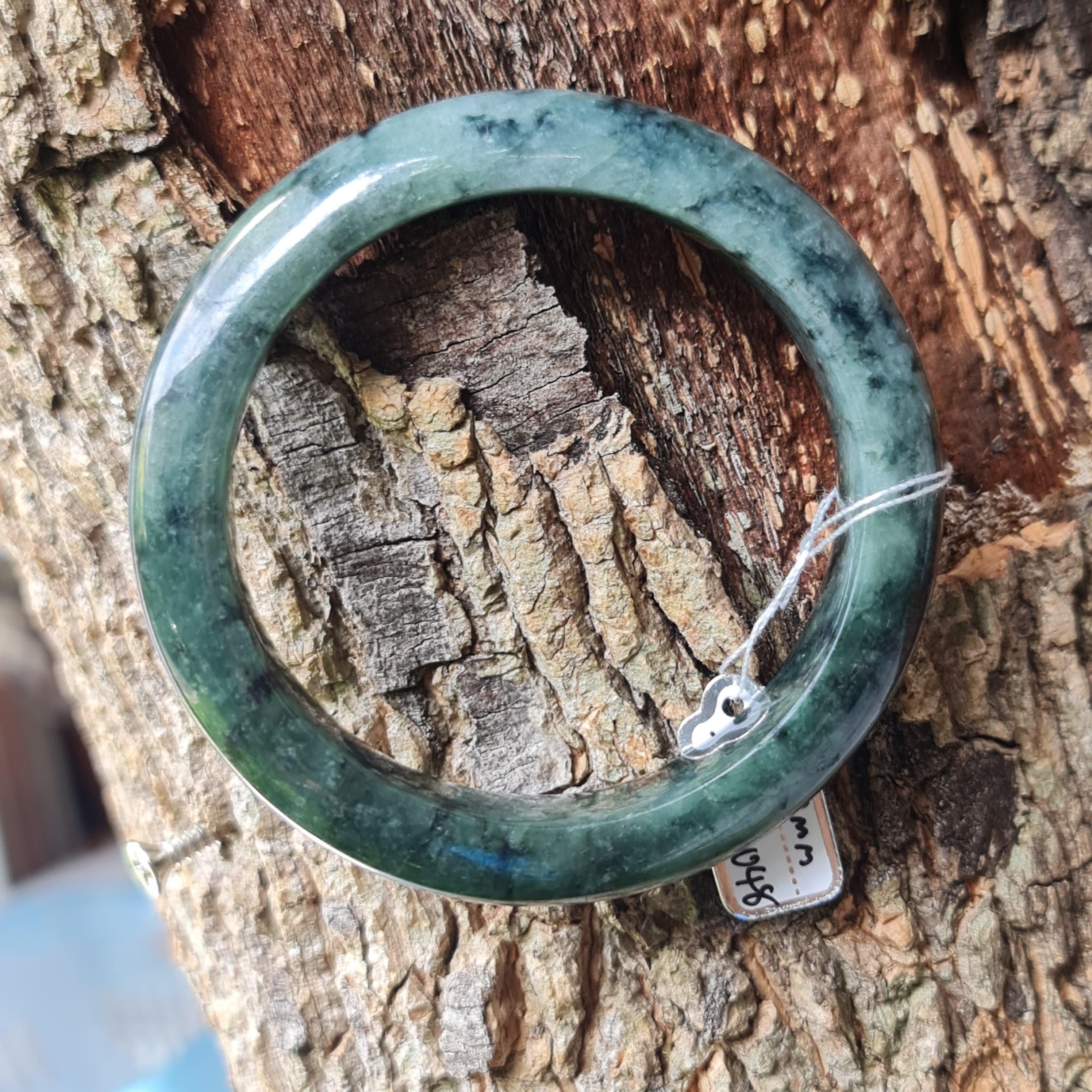 JB6804048 หยก พม่า แท้ Jade กำไลหยก 59.9 มม. (Jadeite bracelet) พม่า (Myanmar)