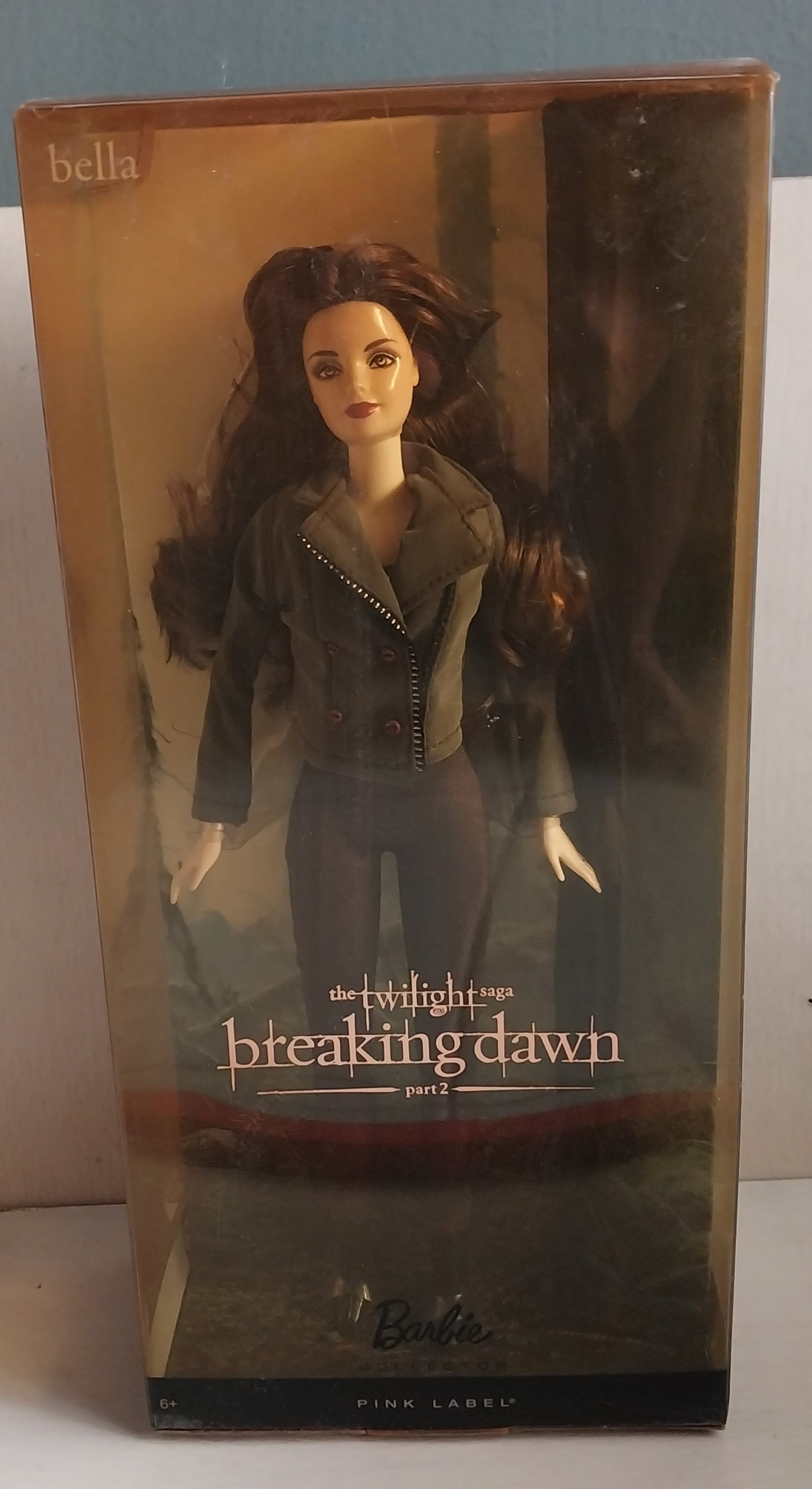 มือ1 เก่าเก็บในกล่อง ตุ๊กตาเบลล่า จากแวมไพร์ทไวไลท์2 ,Vampire Twilight Breaking Dawn ,Pink Label Barbie