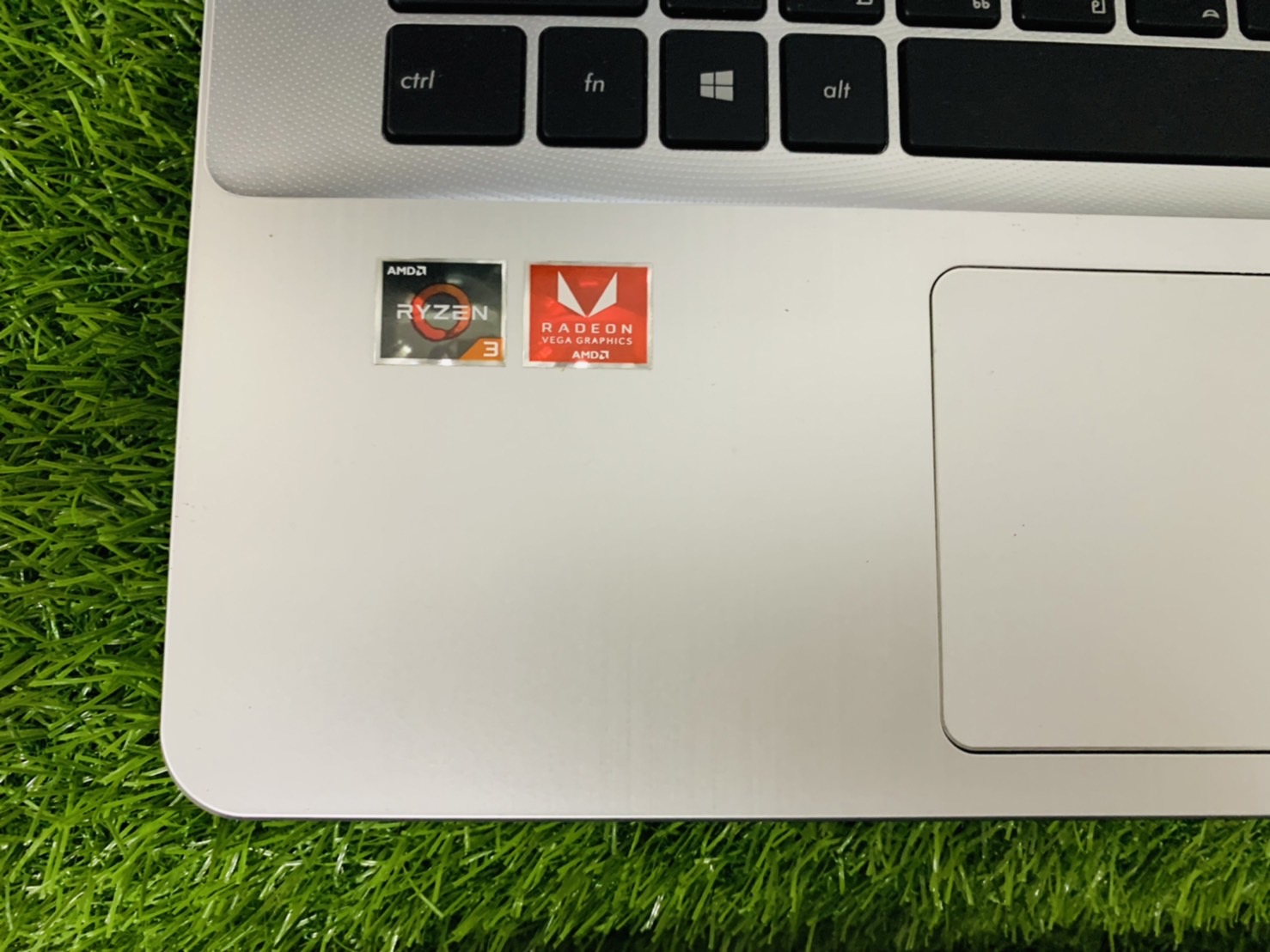 โน๊ตบุ๊ค Notebook Asus X505Z - 15.6 inch - จอเบิร์นมุมขวาบน สินค้ามีประกัน