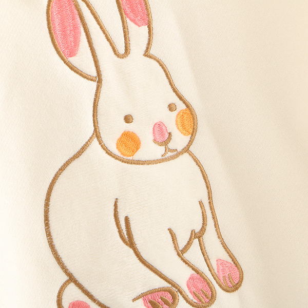 เสื้อสเวตเตอร์กันหนาว ฮู้ดแต่งเฟอร์แท้ ปักลายกระต่ายน้อยน่ารัก (12341LM)