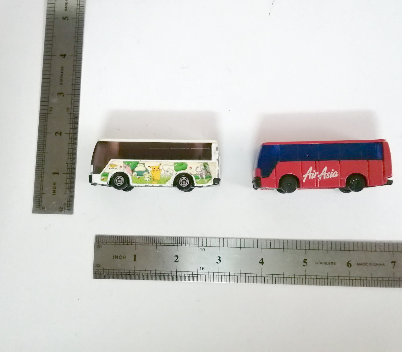 รถบัสเหล็ก แอร์เอเชีย กับ โปเกมอนแคแรคเตอร์ ของเก่าเก็บขายตามสภาพ ขายคู่2คัน