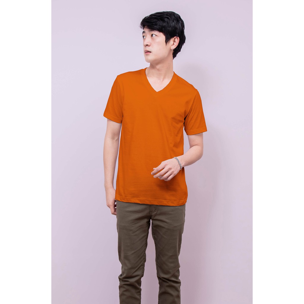 เสื้อยืด OV102 คอวี ผ้าCotton100% 32 เนื้อนุ่ม ใส่สบาย สีส้ม