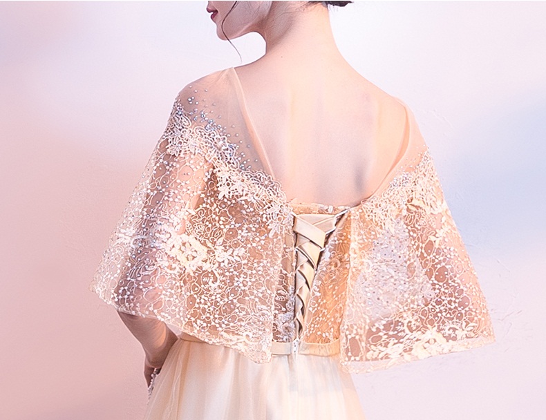 ชุดราตรียาวแขนระบายแต่งด้วยผ้าลูกไม้ปักมุกกระโปรงตาข่ายสวยหรู (เชือกผูกหลัง)