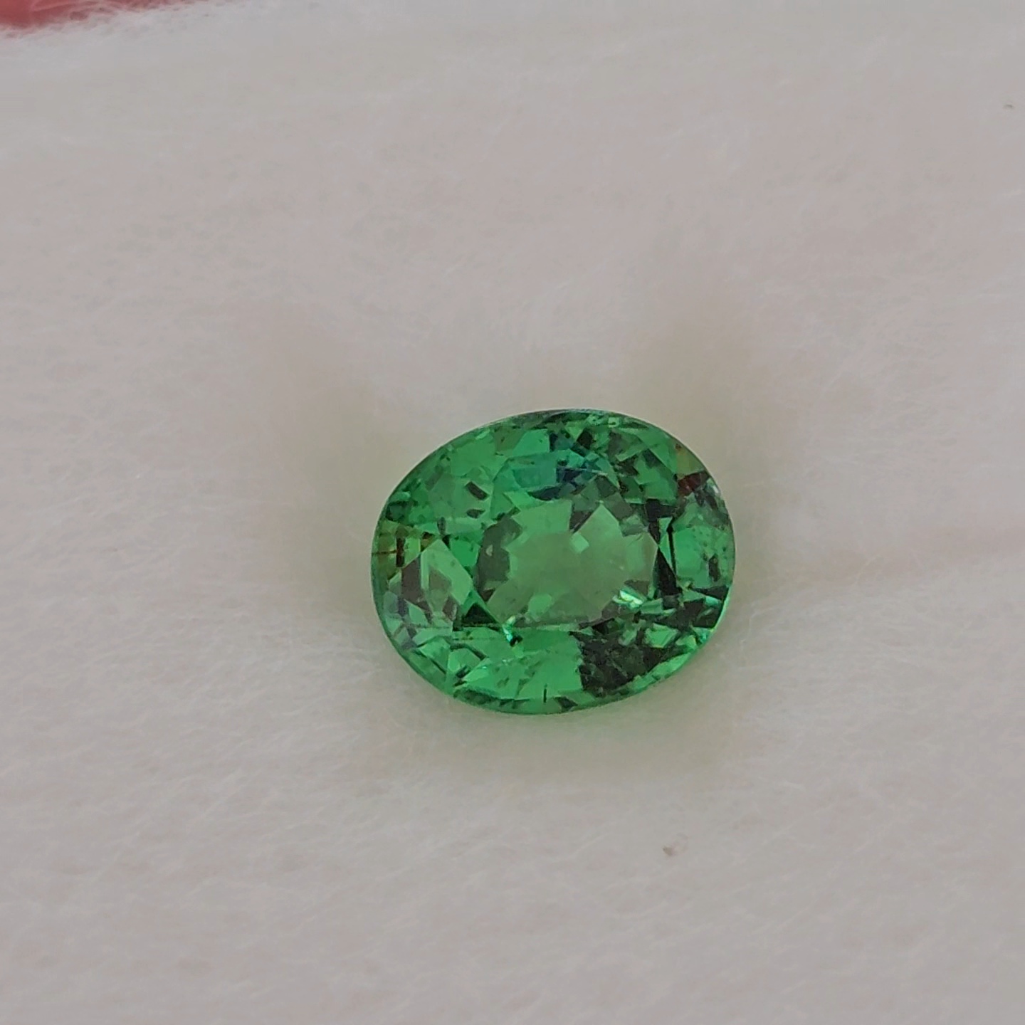 พลอย ซาโวไรท์ Tsavorite Garnet 1.16 กะรัต (Cts.) ดิบ Unheated พร้อมใบเซอร์ อัญมณีมงคลประจําวันเกิด เครื่องประดับพลอย