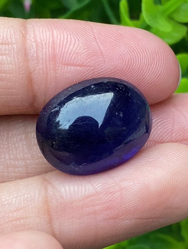 พลอย ไพลิน Blue Sapphire 22.30 กะรัต (Cts.) พลอยแท้ อัญมณีมงคลประจําวันเกิด เครื่องประดับพลอย