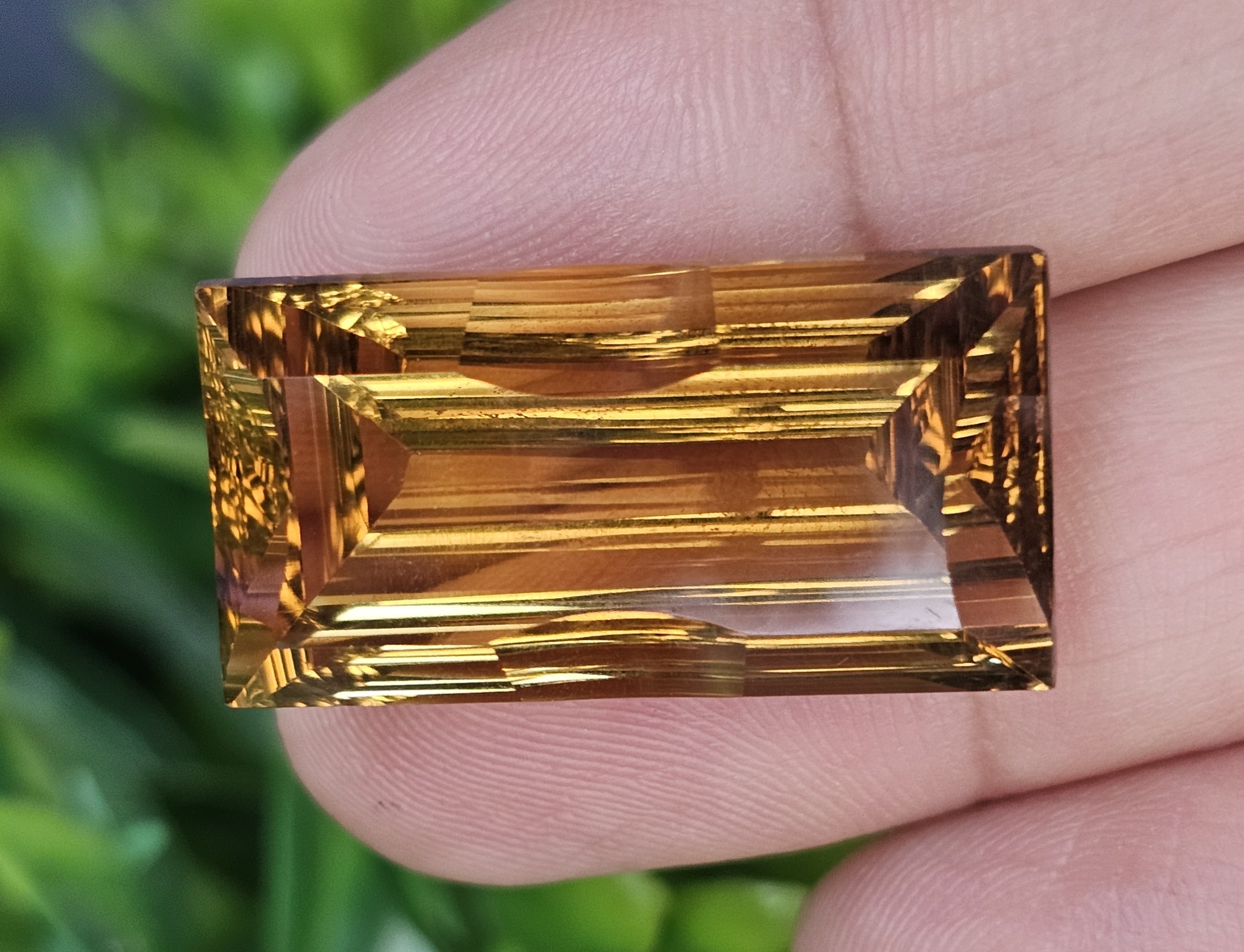 พลอย ซิทริน Citrine 31.25 กะรัต (Cts.) พลอยแท้ อัญมณีมงคลประจําวันเกิด เครื่องประดับพลอย