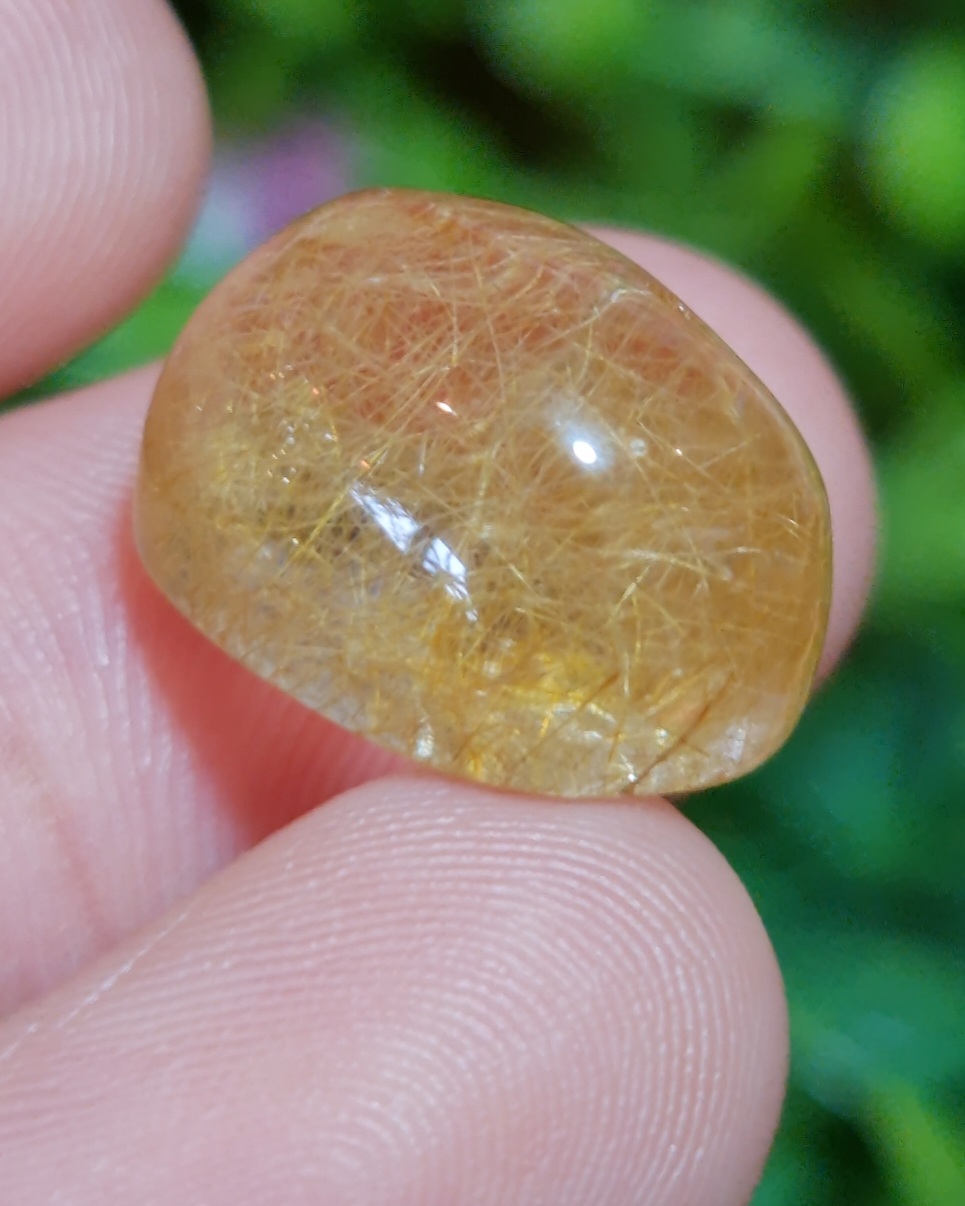 ไหมทอง ควอตซ์ Golden Rutilated Quartz 13.65 กะรัต Cts.พร้อมใบเซอร์ พลอยแท้ อัญมณีมงคลประจําวันเกิด เครื่องประดับพลอย