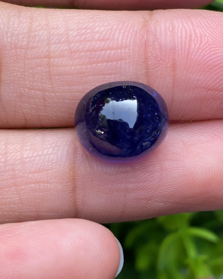 พลอย ไพลิน Blue Sapphire 12.03 กะรัต (Cts.) พลอยแท้ อัญมณีมงคลประจําวันเกิด เครื่องประดับพลอย