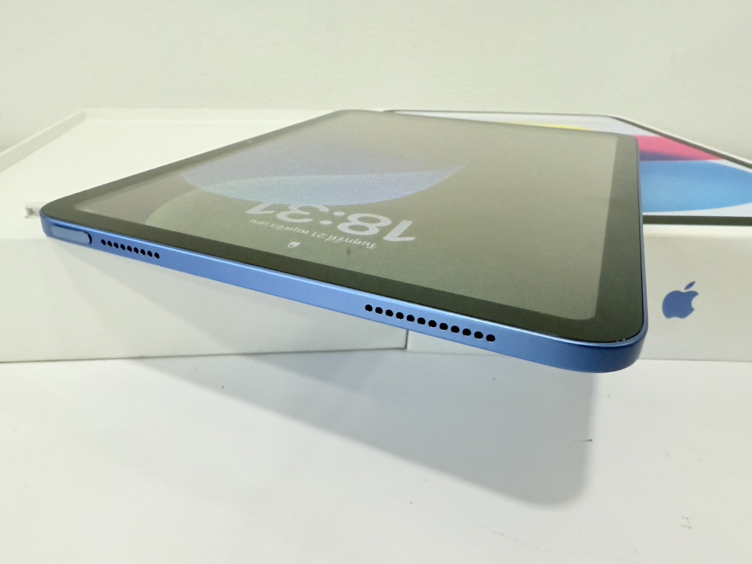 Apple iPad A16 11-inch Wi-Fi 128GB - Blue ประกันเหลือ