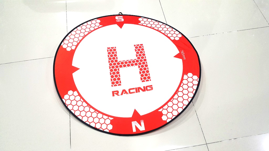 Landing pad แผ่นรองพื้นสำหรับจอดโดรน เส้นผ่านศูนย์กลาง 765mm ใช้กับโดรนได้ทุกรุ่น พับเก็บได้