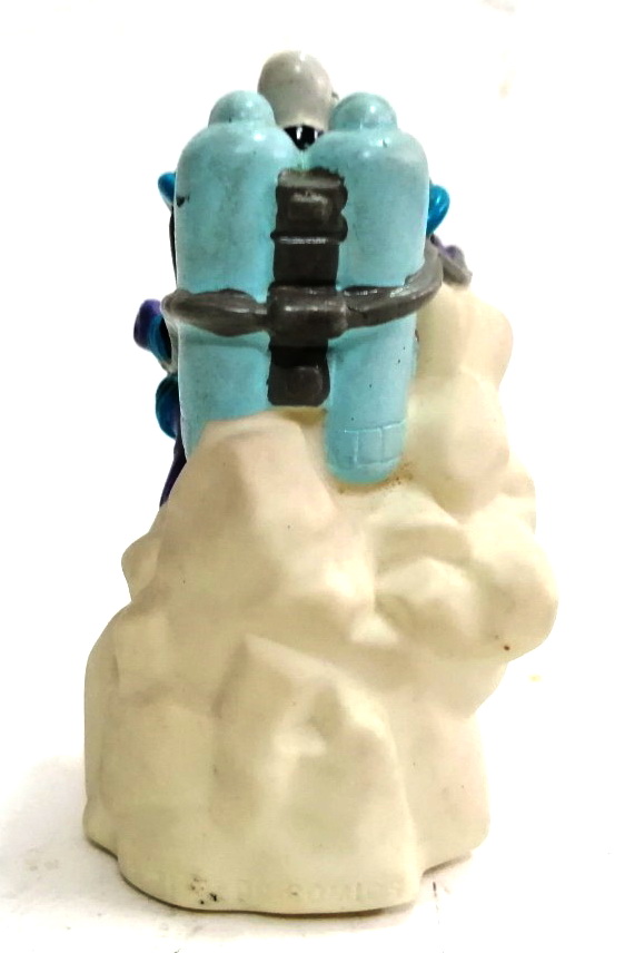 ฟิกเกอร์ยาง ฉีดน้ำ มร.ฟรีสซ์ จากแบทแมน อนิเมชั่น ของพรีเมี่ยม จาก เคเอฟซี ราวปี 1999 ของเก่าเก็บสะสม