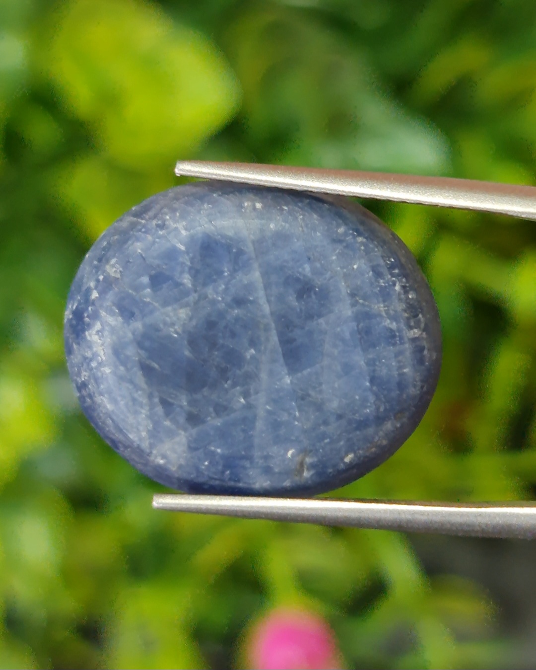 พลอย ไพลิน Blue Sapphire 42.12 กะรัต (Cts.) ดิบ (Unheated) พลอยแท้ อัญมณีมงคลประจําวันเกิด เครื่องประดับพลอย