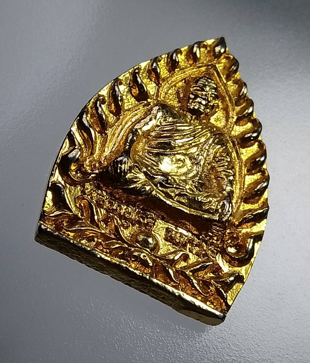 A806 เหรียญเจ้าสัว หลวงปู่ศรี มหาวีโร วัดป่ากุง จ.ร้อยเอ็ด ปี2551