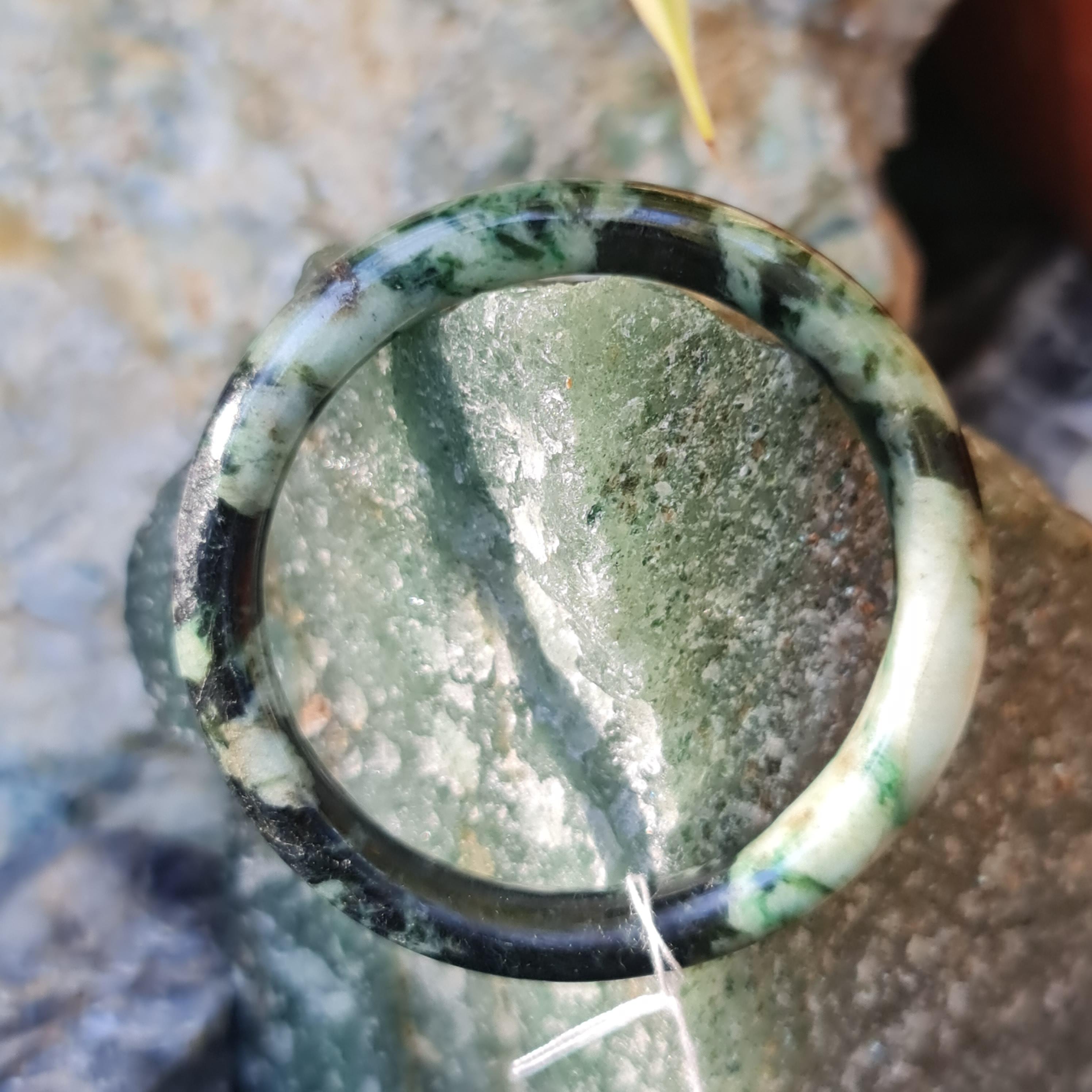 JT6711205 หยก พม่า แท้ Jade กำไลหยก (Jadeite bracelet) พม่า (Myanmar) 50.3 มม.