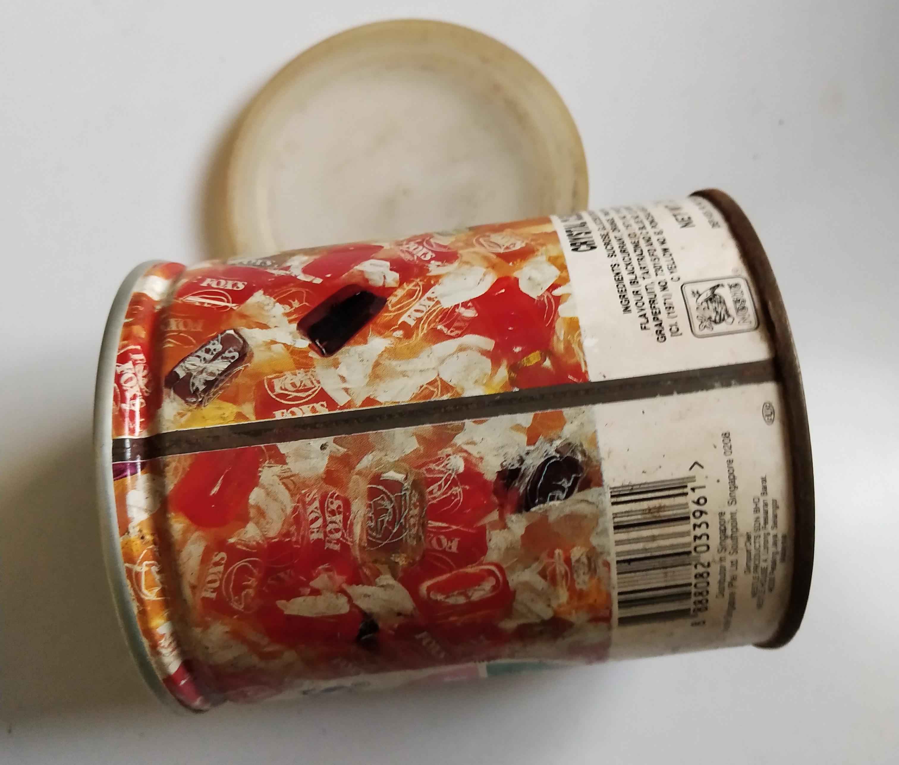 ของสะสม กระป๋องสังกะสี ลูกอมFOXS รสผลไม้ ของเก่าเก็บ ขายตามสภาพ ***มีฝา