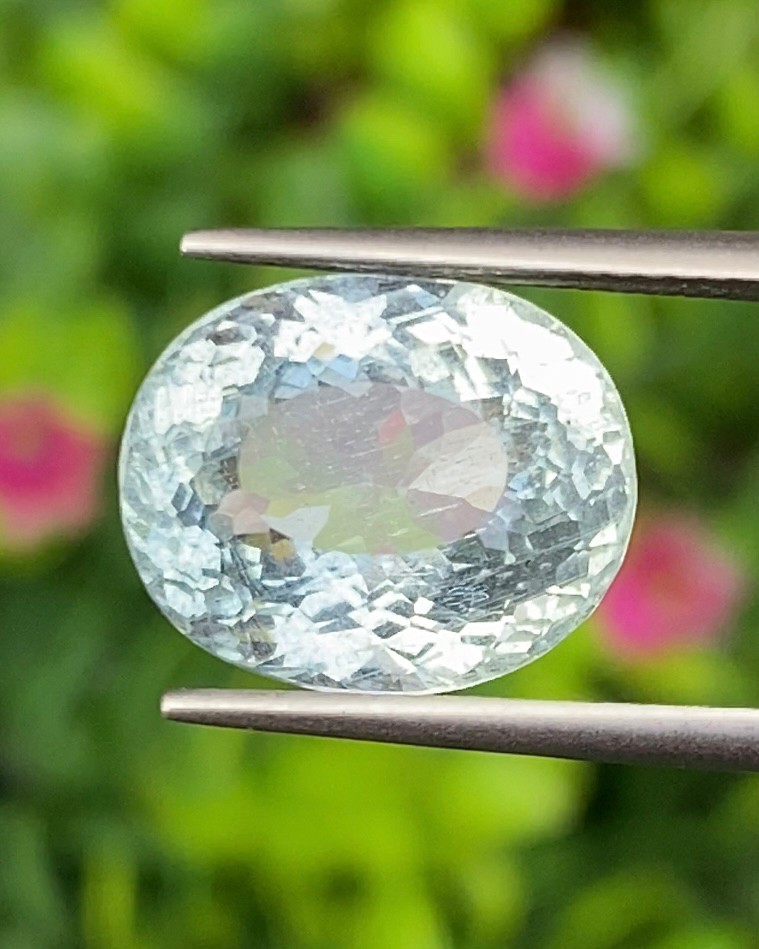 พลอย อความารีน Aquamarine 6.94 กะรัต (Cts.) พลอยแท้ อัญมณีมงคลประจําวันเกิด เครื่องประดับพลอย