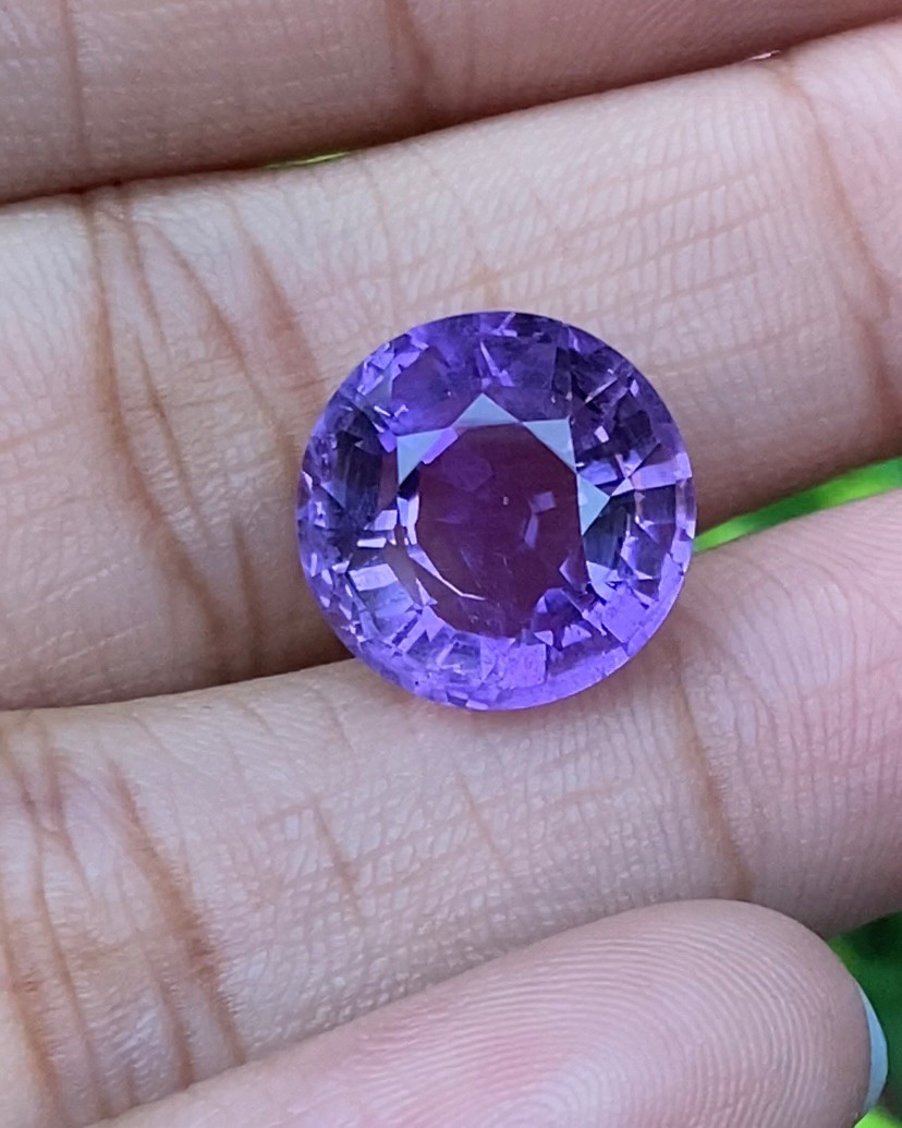 พลอย อเมทิส Amethyst 9.88 กะรัต (Cts.) พลอยแท้ อัญมณีมงคลประจําวันเกิด เครื่องประดับพลอย