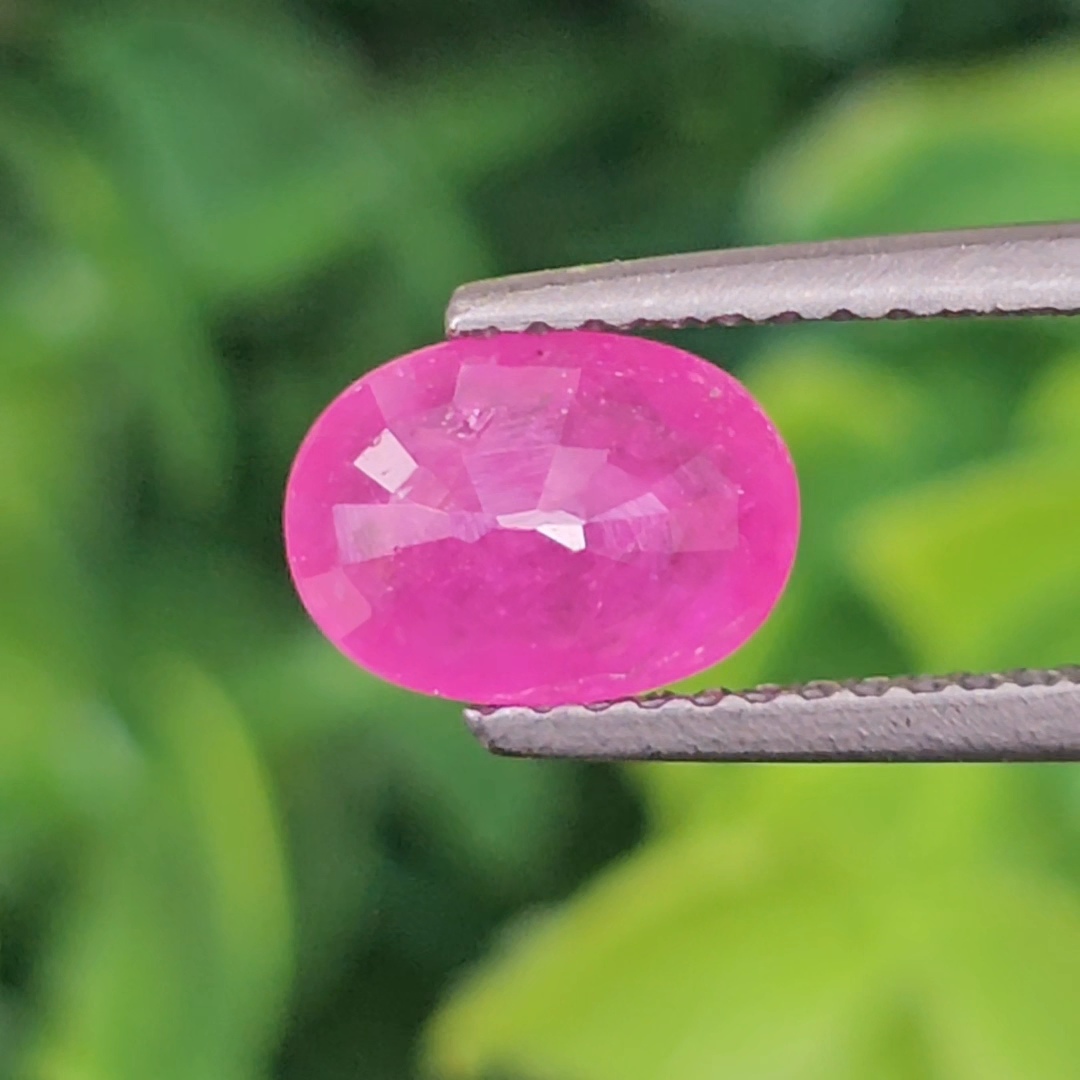พลอย ชมพู พิ้ง แซฟไฟร์ Pink Sapphire 1.14 กะรัต (Cts.) พลอยแท้ อัญมณีมงคลประจําวันเกิด เครื่องประดับพลอย