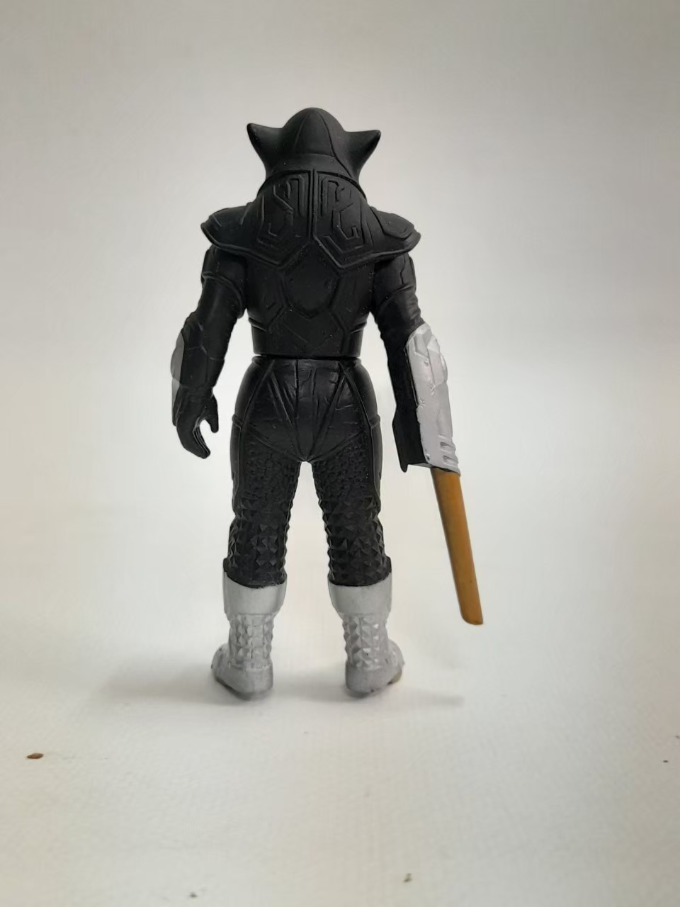 ซอฟ 4 นิ้ว สัตว์ประหลาด อาเมอร์เมฟิรัส จาก อุลตร้ามอนสเตอร์ ขนาดตามรูปมือสองสภาพดีมีรอยบ้าง มีปั๊ม