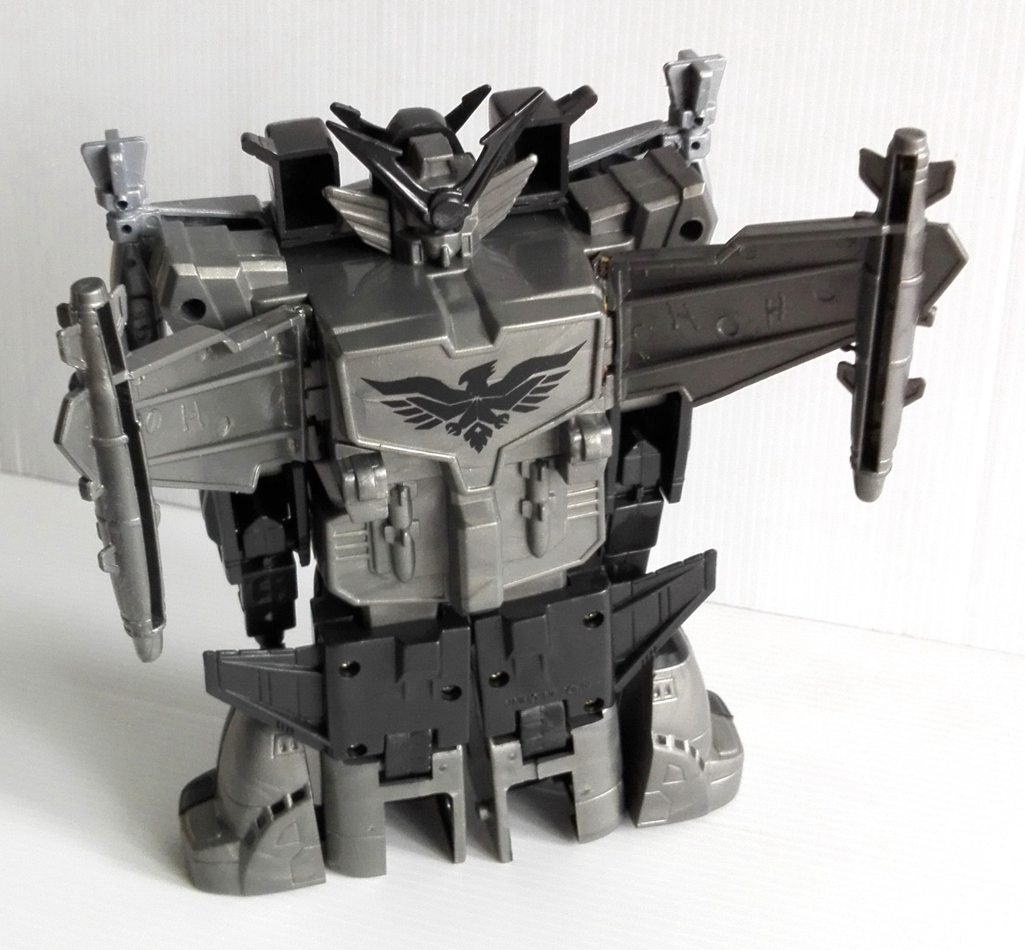 ของเล่นของสะสม Transform Robot หุ่นกลายร่างเป็นยาน จาก X-Bot สำำหรับเด็กอายุ 5 ปีขึ้นไป สภาพประกอบโชว์ ไม่มีกล่อง