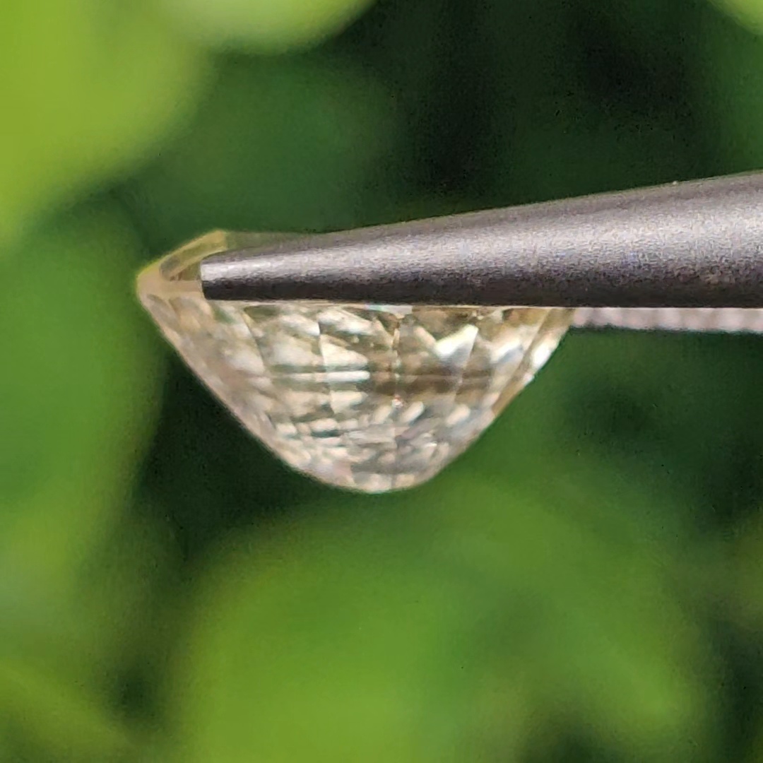 พลอย บุษราคัม yellow sapphire 1.89 กะรัต (Cts.) ดิบ (Unheated)พลอยแท้ อัญมณีมงคลประจําวันเกิด เครื่องประดับพลอย