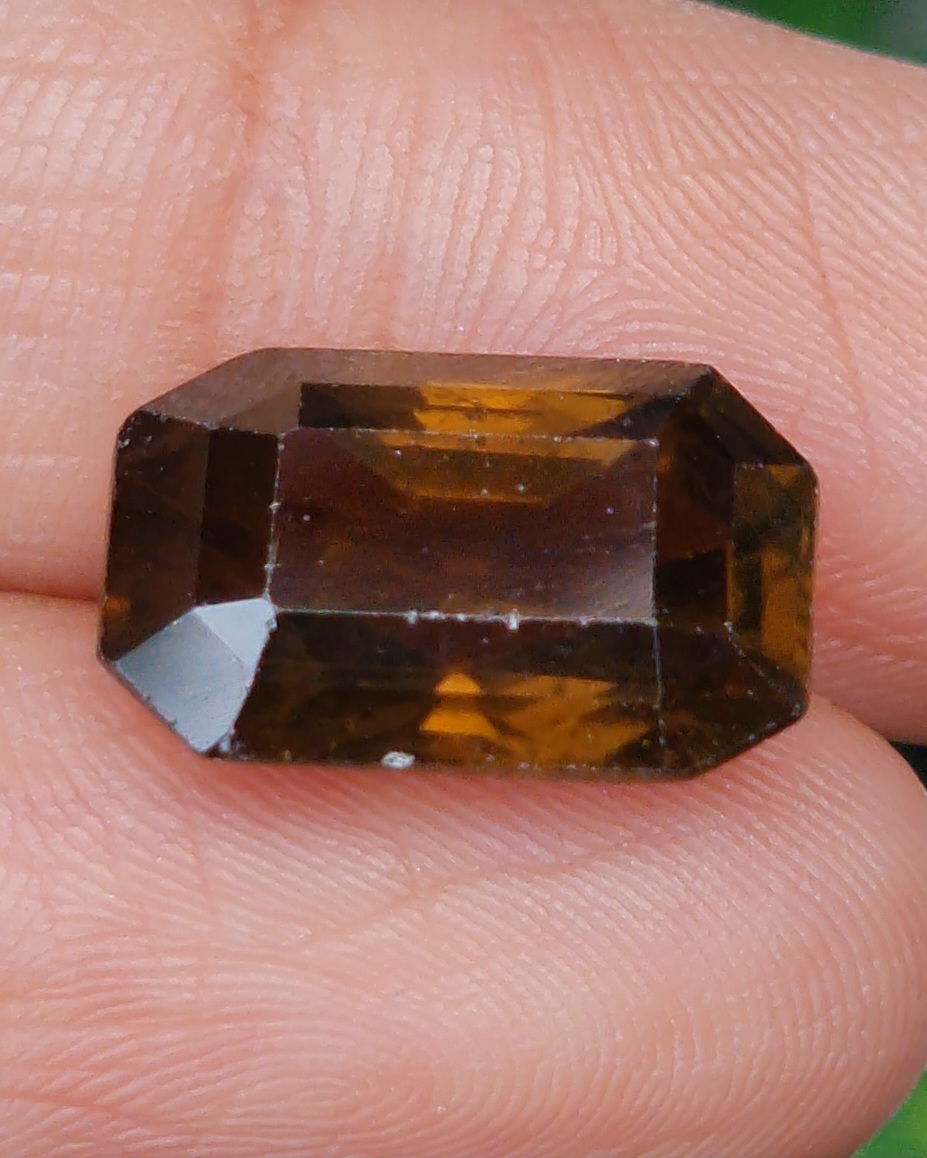 พลอย สโมกกี้ ควอตซ์ Smoky Quartz 9.39 กะรัต(Cts.) พลอยแท้อัญมณีมงคล ประจําวันเกิด เครื่องประดับพลอย