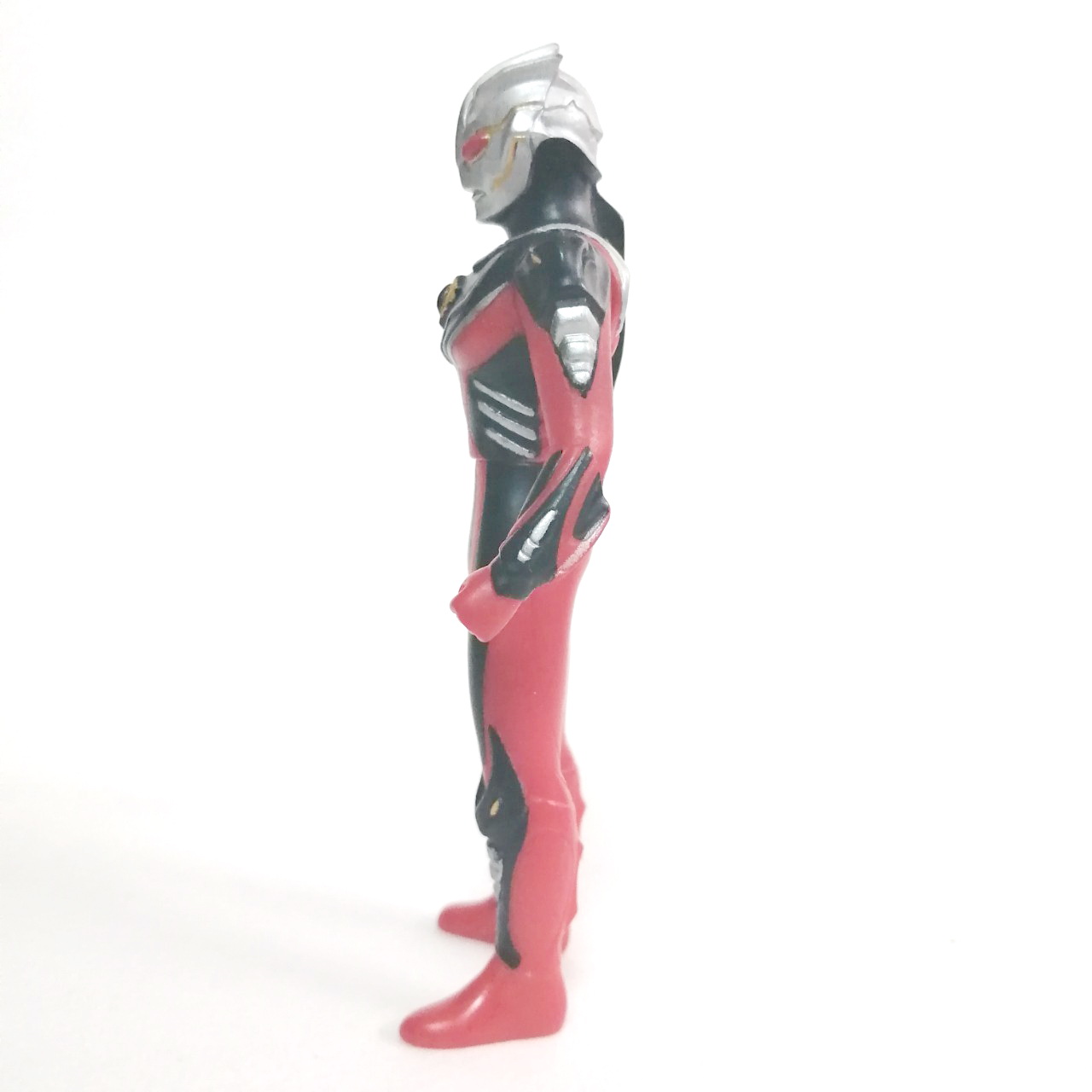 ซอฟ 4 นิ้ว ดาร์คเมฟิสโต้ ตาแดง ตัวร้ายคู่ปรับอุลตร้าแมนเนกซัส ขนาดตามรูป สภาพดีมีรอยบ้าง ค่อนข้างหายาก