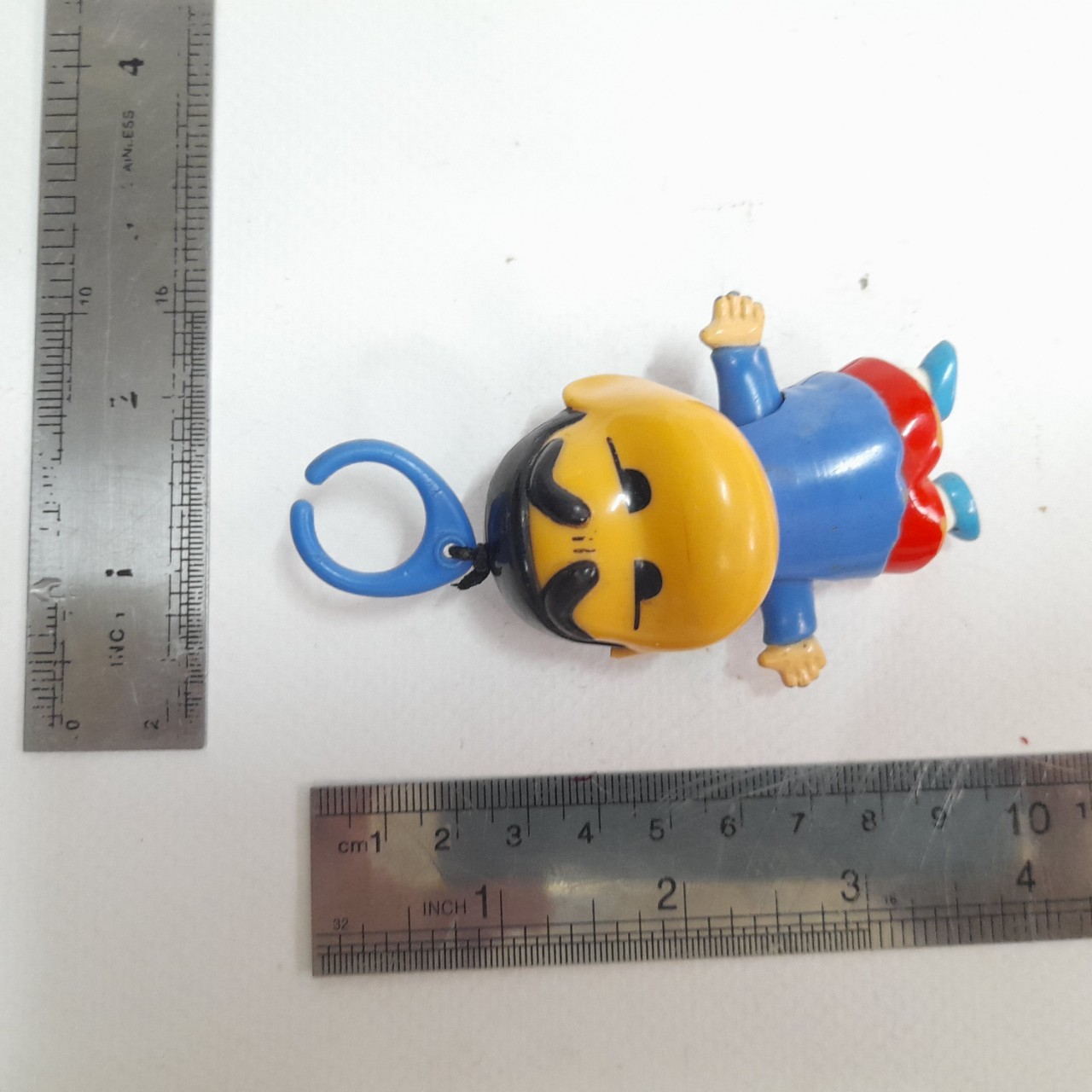 มีหลายภาพ,พรีเมี่ยม MK ชินจัง พวงกุญแจ มือสองสภาพดี ขนาดตามภาพ มีรอยถลอก