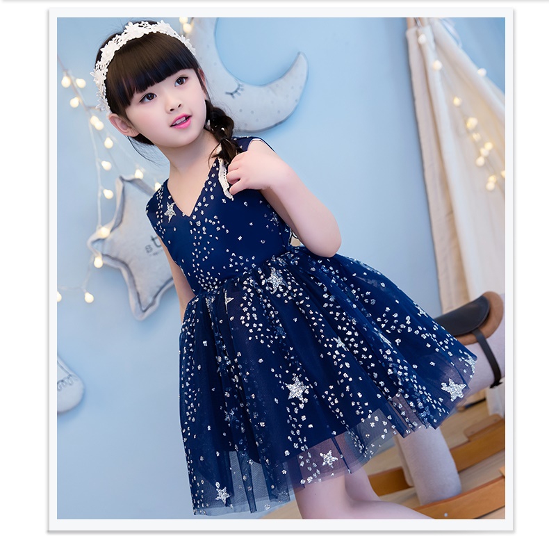 Pre-order ชุดราตรีเด็ก แขนกุด แต่งเกล็ดเงินรูปดาว กระโปรงพองสวย ซิปหลัง