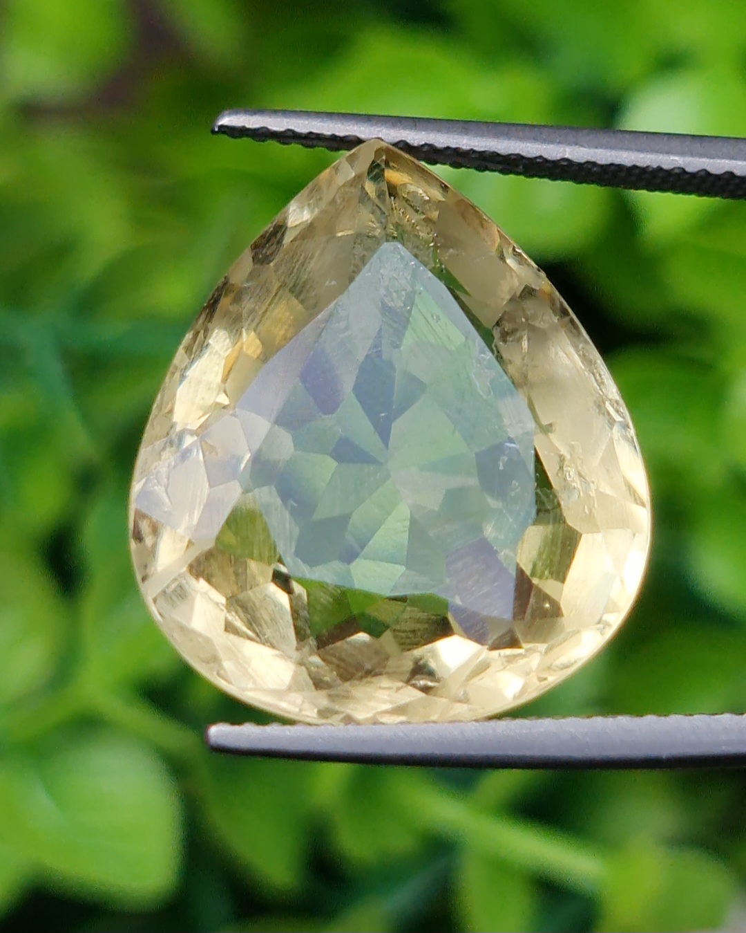 พลอย ซิทริน Citrine 16.00 กะรัต (Cts.) พลอยแท้ อัญมณีมงคลประจําวันเกิด เครื่องประดับพลอย