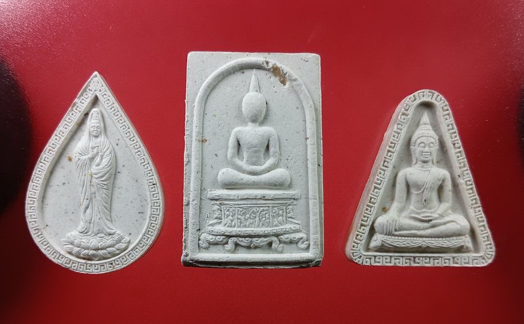 ก801 พระสมเด็จฐานจีน พระนางพญาฮวดใช้ เจ้าแม่กวนอิม สามเกจิ หลวงปู่วรพรต หลวงพ่อเปิ่น พระครูปลัดเล็ก