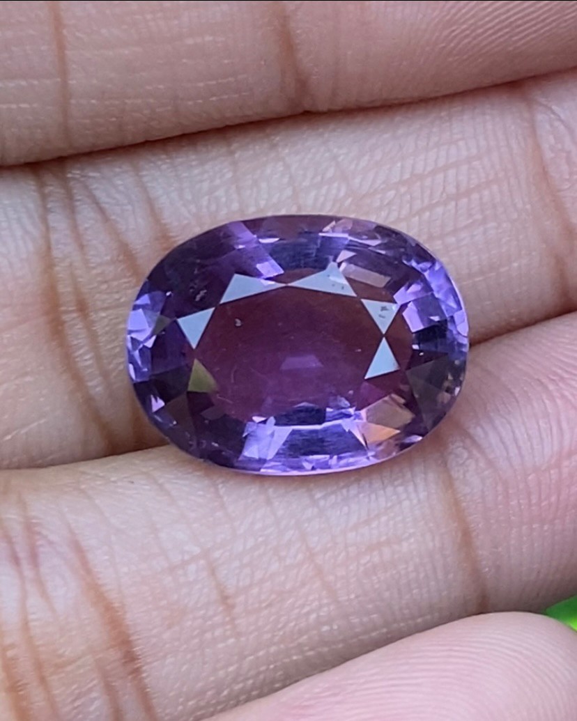 พลอย อเมทิส Amethyst 11.43 กะรัต (Cts.) พลอยแท้ อัญมณีมงคลประจําวันเกิด เครื่องประดับพลอย