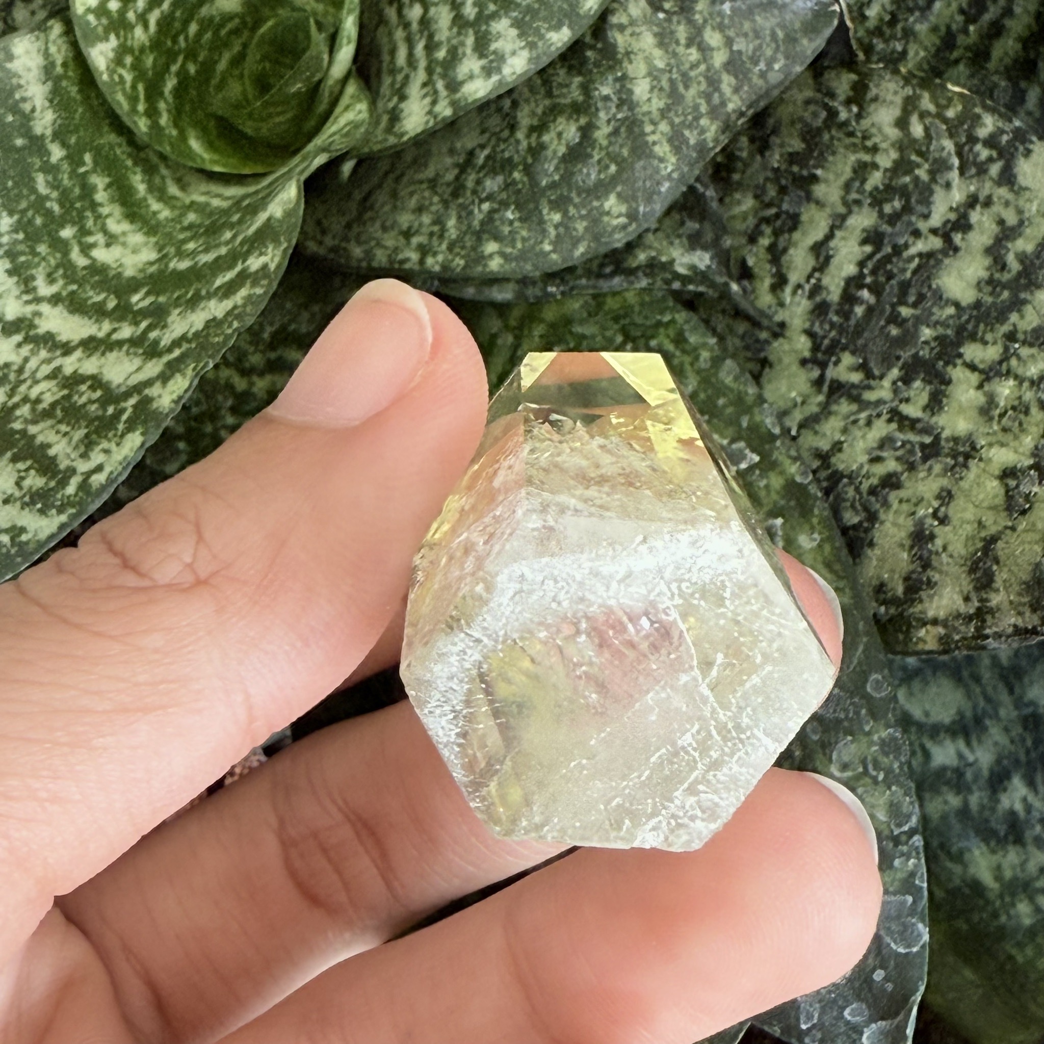 ก้อน ผลึก ซิทริน Citrine 187.82 กะรัต (Cts.) พลอยแท้ อัญมณีมงคลประจําวันเกิด เครื่องประดับพลอย