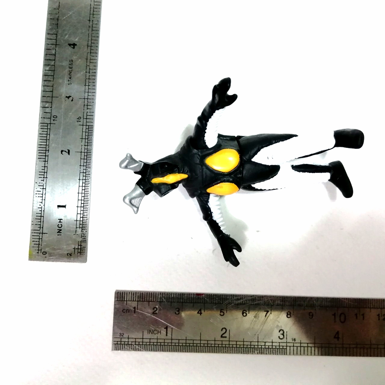 ซอฟ4นิ้ว ขนาดตามรูป สัตว์ประหลาดเซ็ทต้อน ผู้พิชิตอุลตร้าแมน สภาพดี มีรอยบ้าง