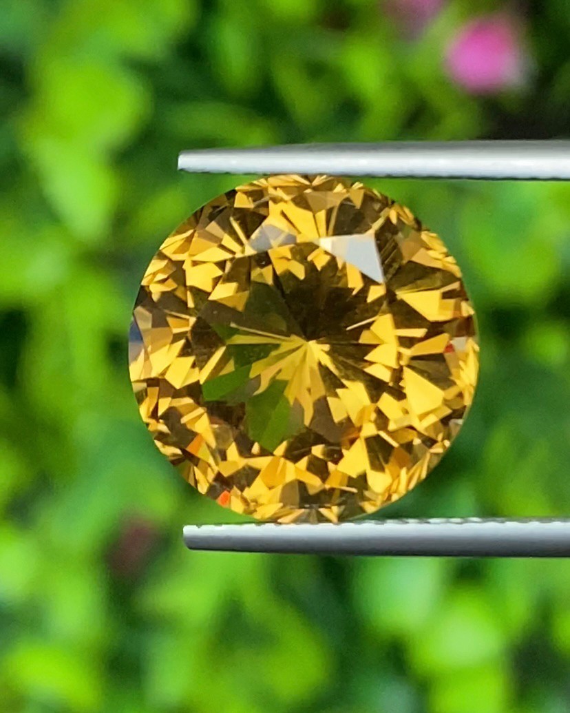 พลอย ซิทริน Citrine 10.32 กะรัต (Cts.) พลอยแท้ อัญมณีมงคลประจําวันเกิด เครื่องประดับพลอย