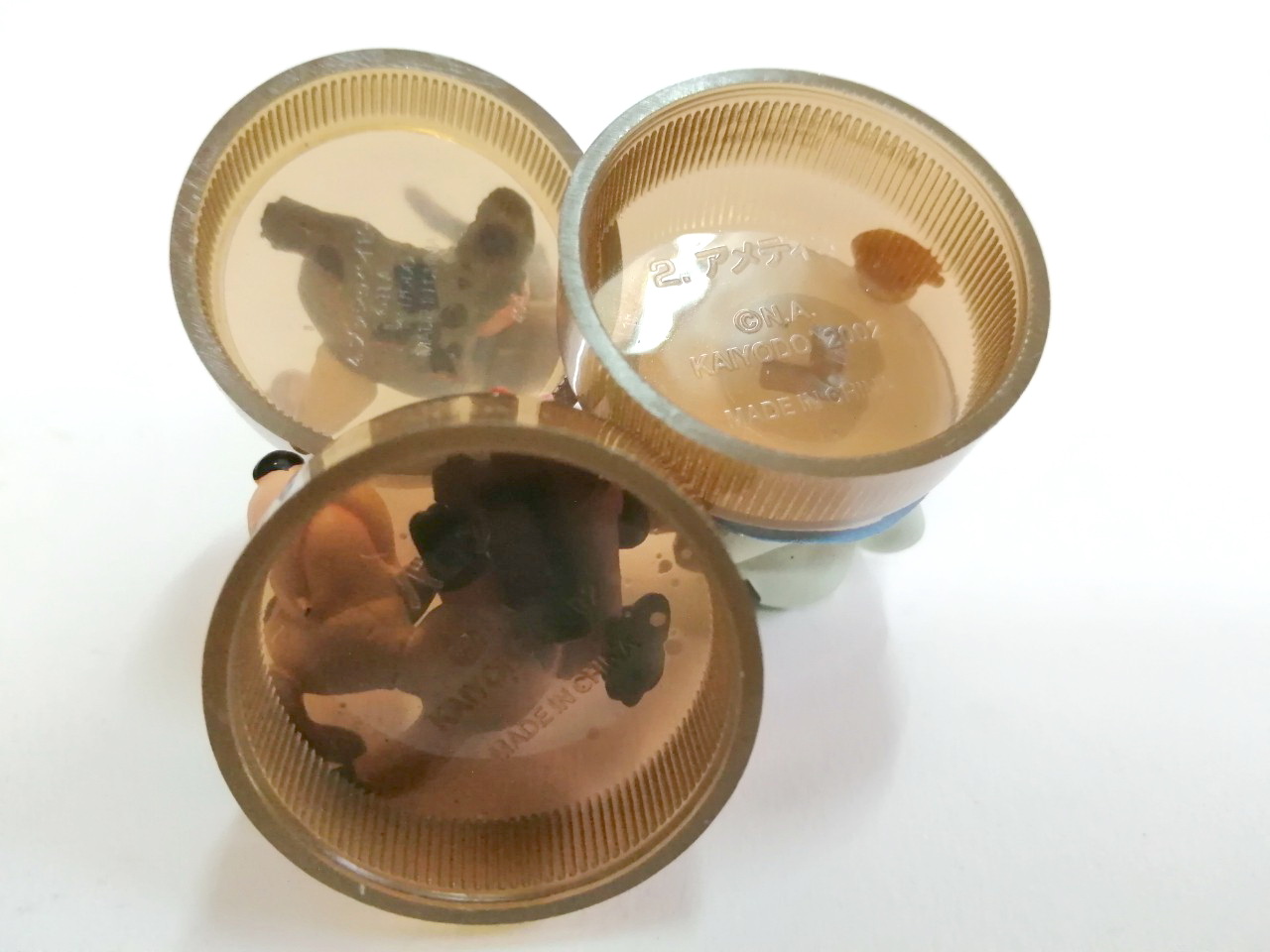 งานฉากขนาดเล็ก งานบอตเทิ่ลแคป ชุด the world masterpiece theater กับสามฉาก สวยน่าเก็บ รายละเอียดครบ ขายทั้งชุด3ตัว