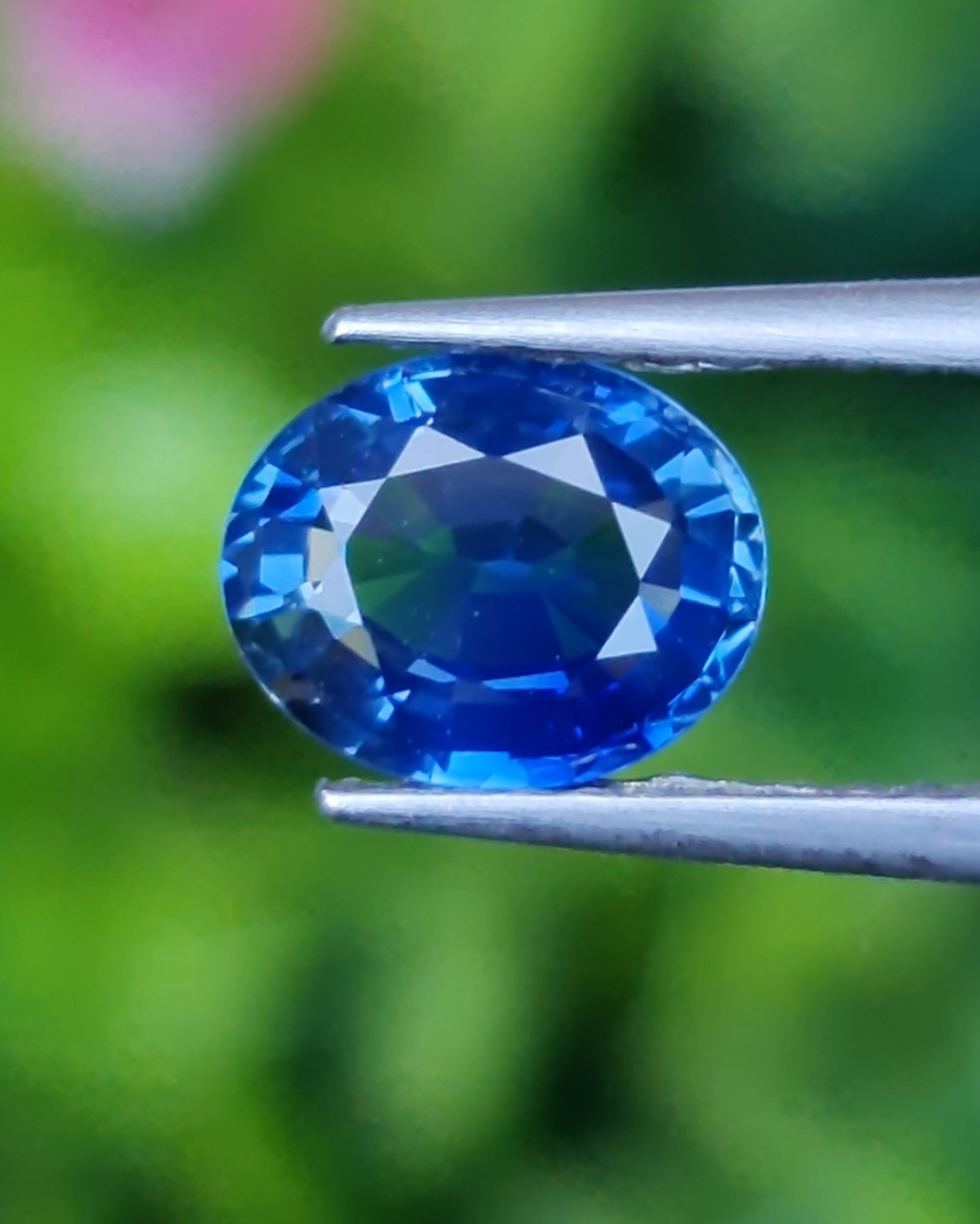 พลอย ไพลิน blue sapphire 1.28 กะรัต (Cts.) พลอยแท้ อัญมณีมงคลประจําวันเกิด เครื่องประดับพลอย