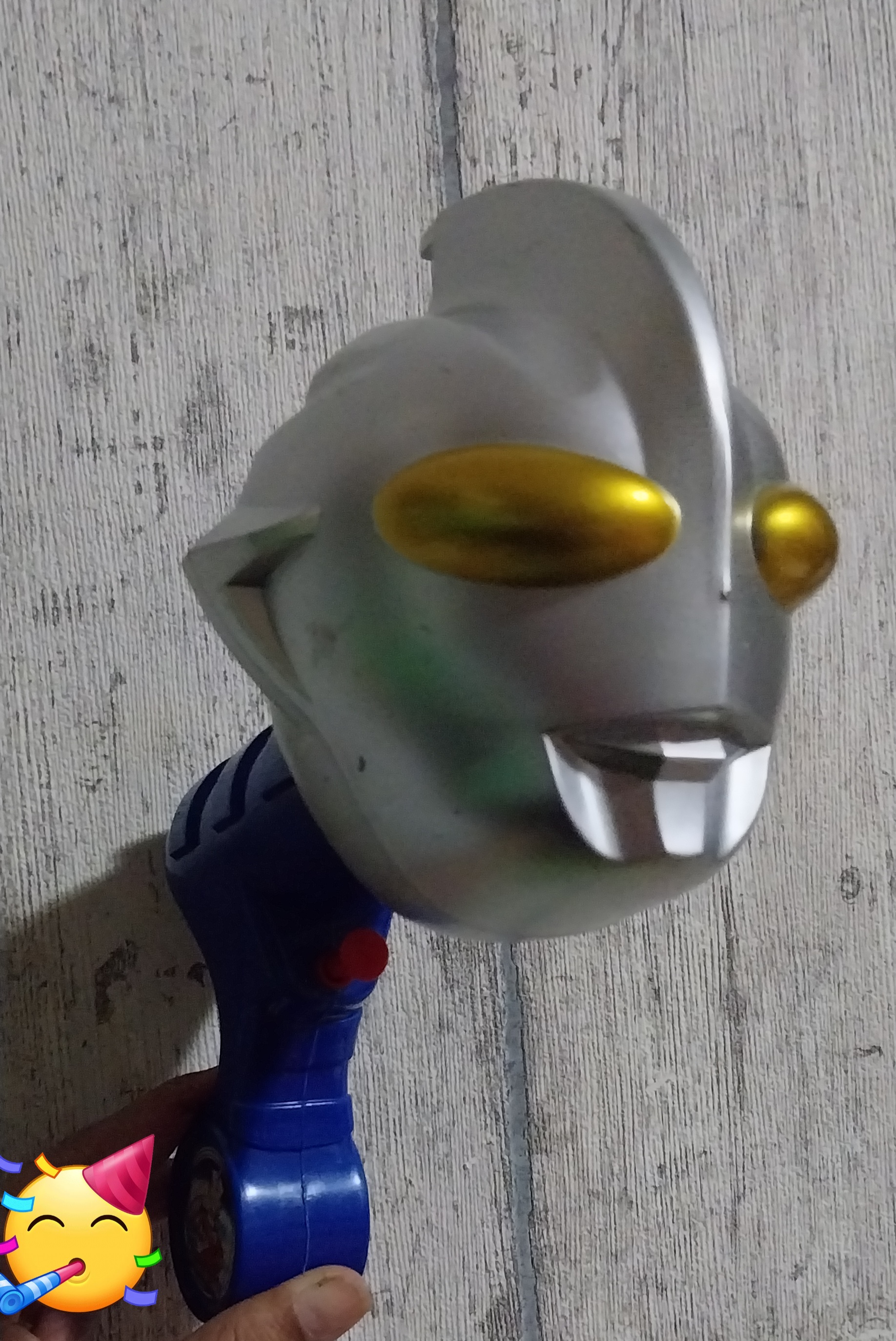 มีหลายภาพ,ปืนฉีดน้ำงานเอเพกซ์ทอยสำหรับสะสม อุลตร้าแมนไทก้า มือสองสภาพดีมีรอยบ้าง