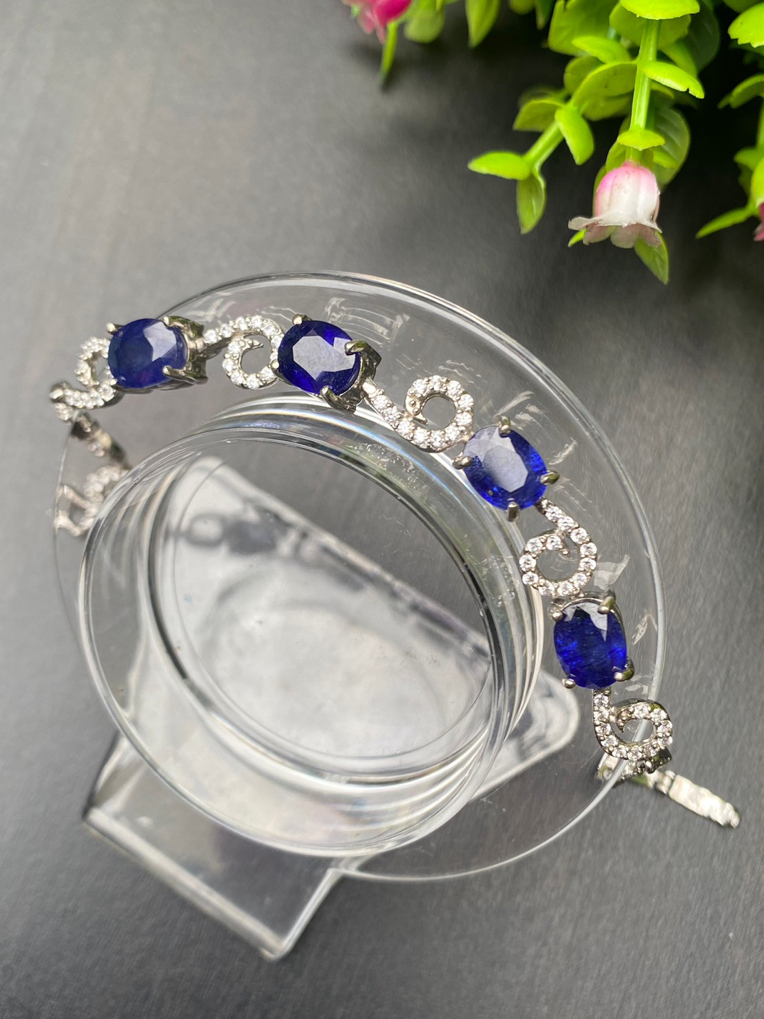 สร้อยข้อมือ พลอยแท้ ไพลิน Blue Sapphire Bracelet 12 กะรัต 4 เม็ด พลอยแท้ อัญมณีมงคลประจําวันเกิด เครื่องประดับพลอย