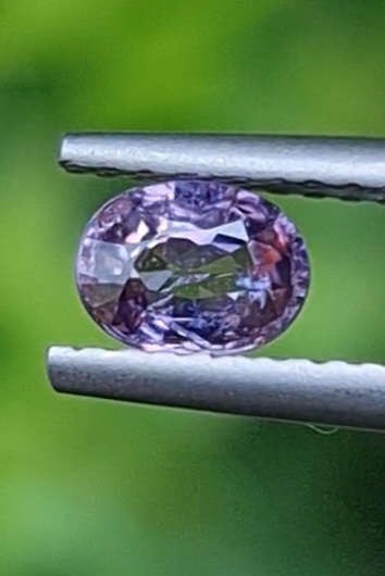 พลอย เพอเพิล แซฟไฟร์ สีม่วง Purple Sapphire ดิบ Unheated 0.45 กะรัต (Cts.) พลอยแท้ อัญมณีมงคลประจําวันเกิด เครื่องประดับพลอย